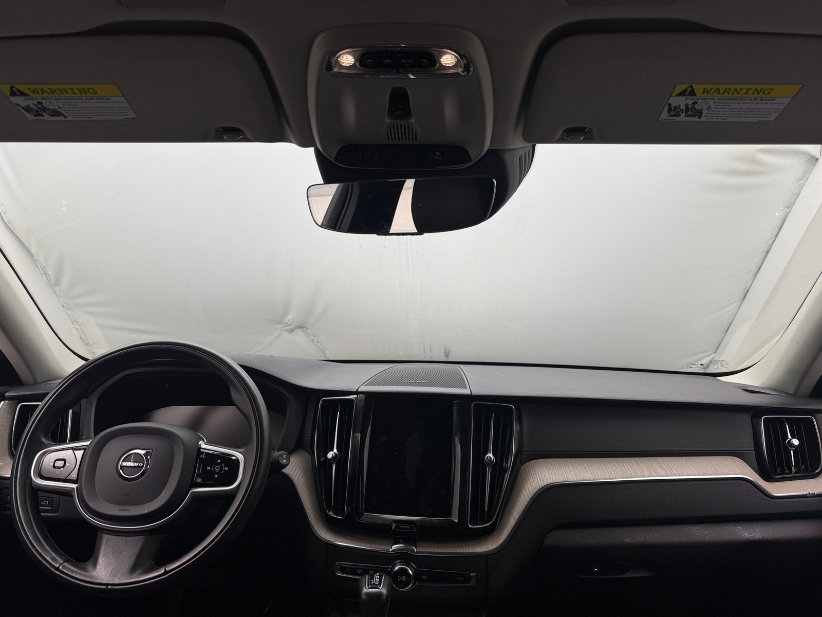 Thumbnail: 2021 Volvo XC60 - 2