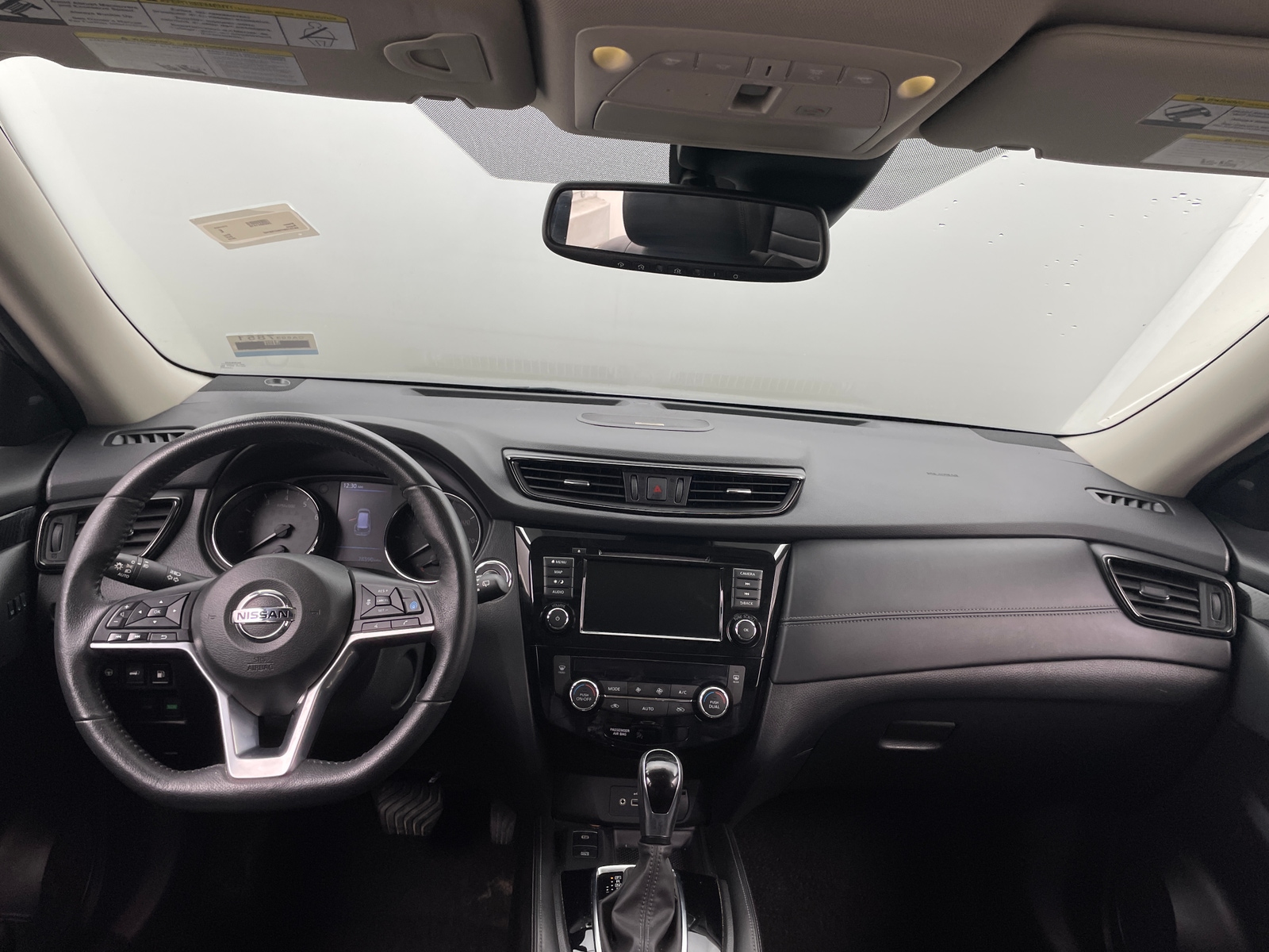 Thumbnail: 2019 Nissan Rogue - 2