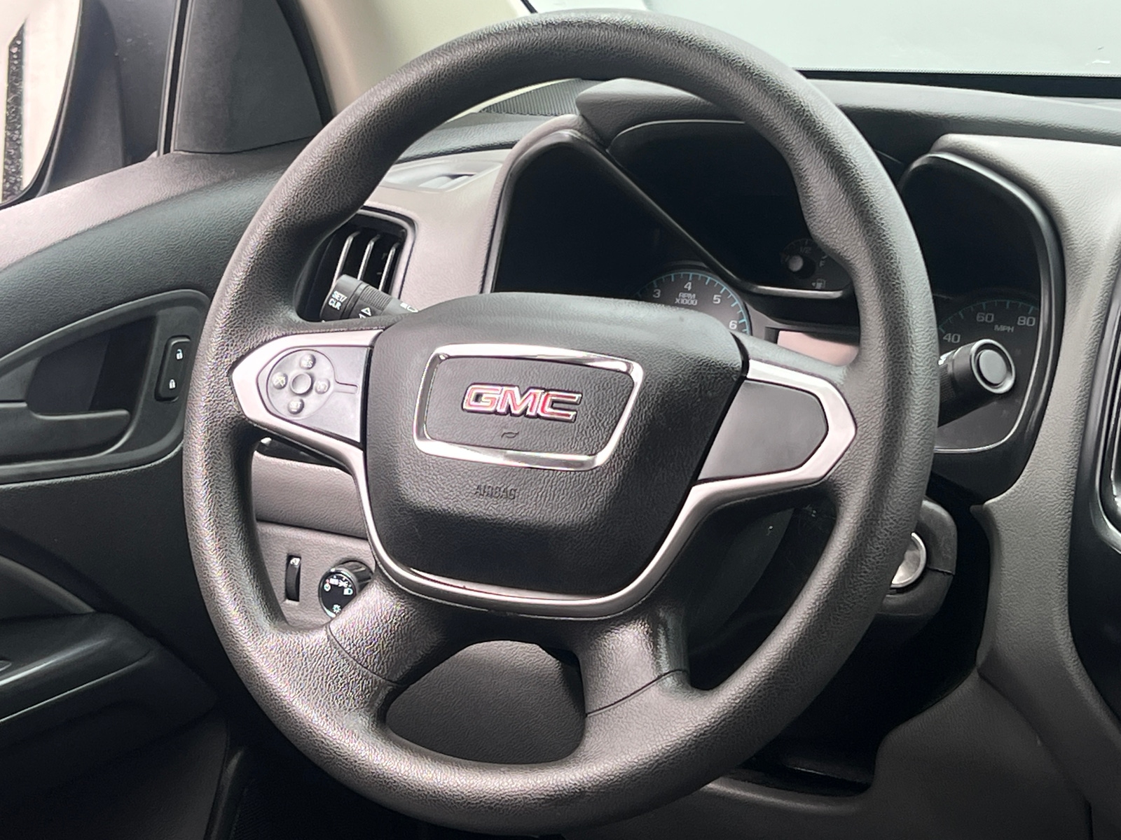Thumbnail: 2018 GMC Canyon - 5