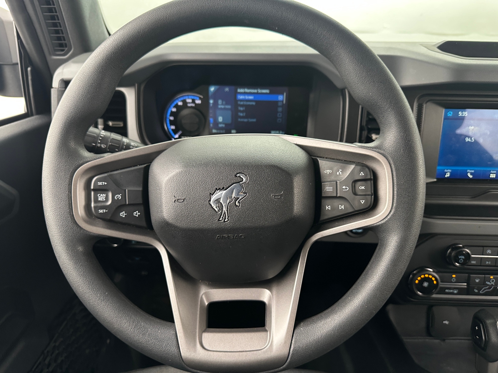 Thumbnail: 2022 Ford Bronco - 5