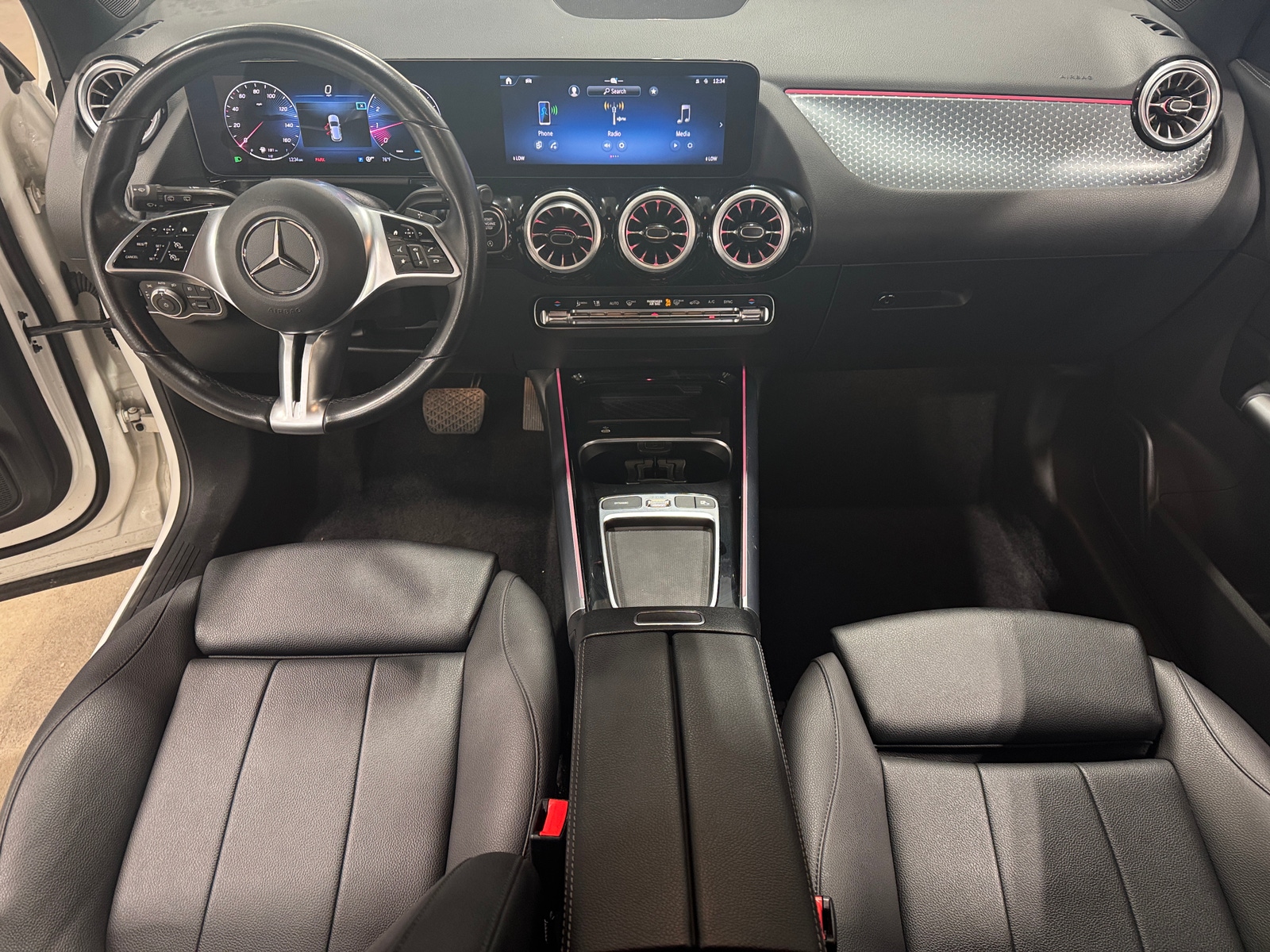 Thumbnail: 2025 Mercedes-Benz GLA - 2