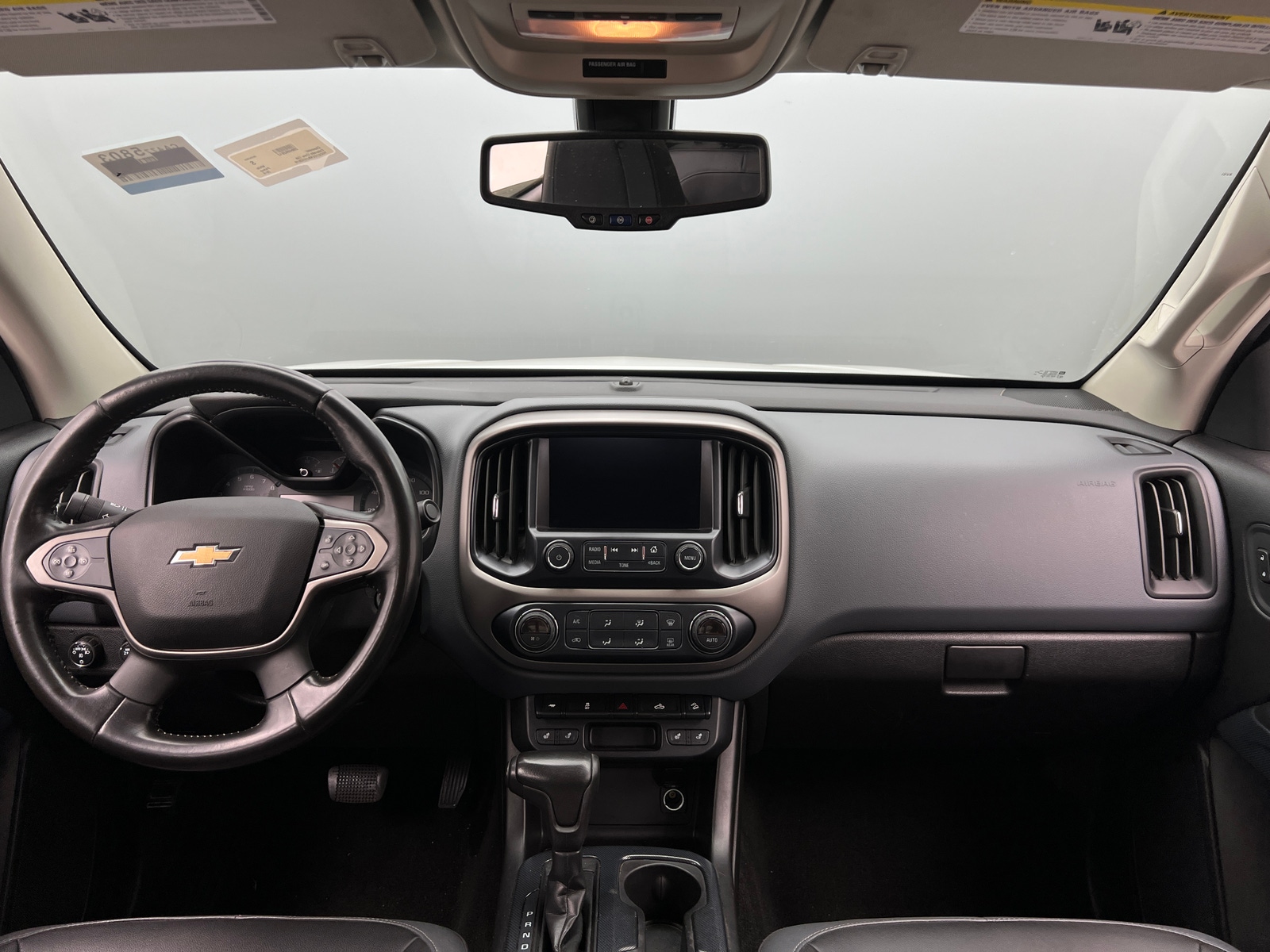 Thumbnail: 2018 Chevrolet Colorado - 3