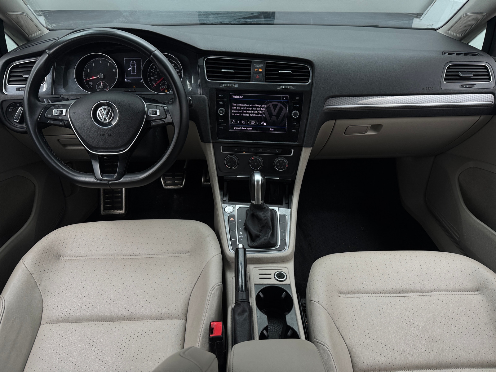 Thumbnail: 2019 Volkswagen Golf - 2