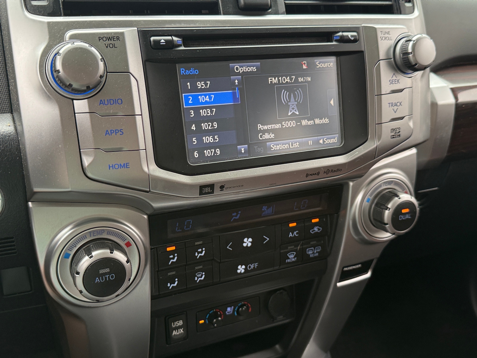 Thumbnail: 2018 Toyota 4Runner - 3