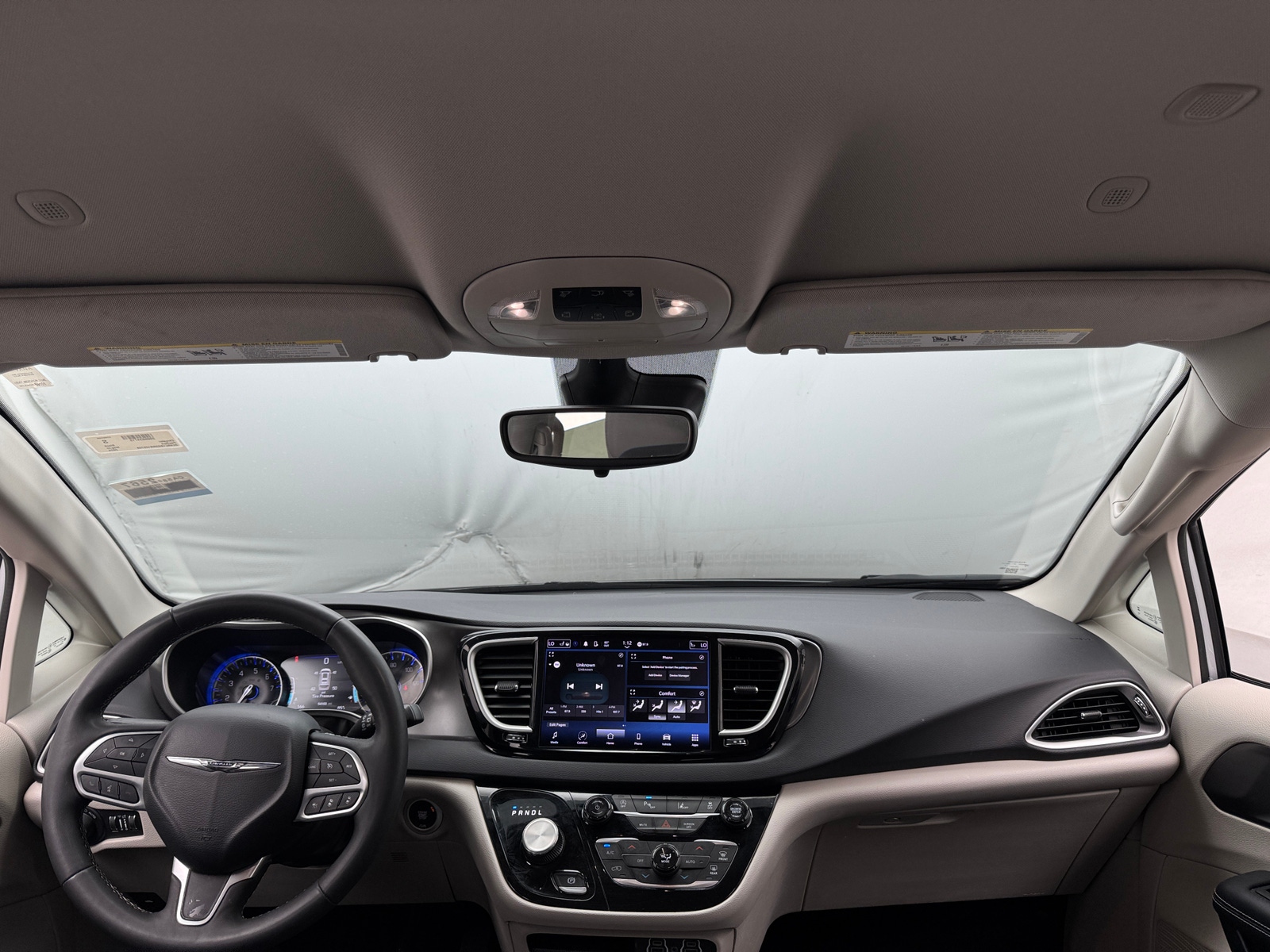 Thumbnail: 2024 Chrysler Pacifica - 2