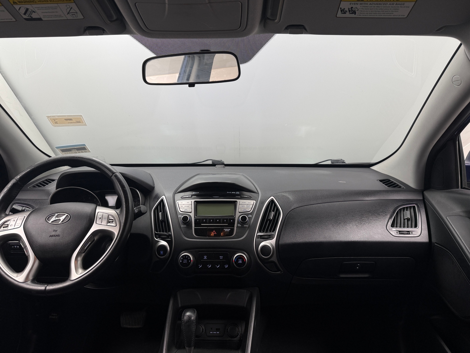 Thumbnail: 2010 Hyundai Tucson - 3