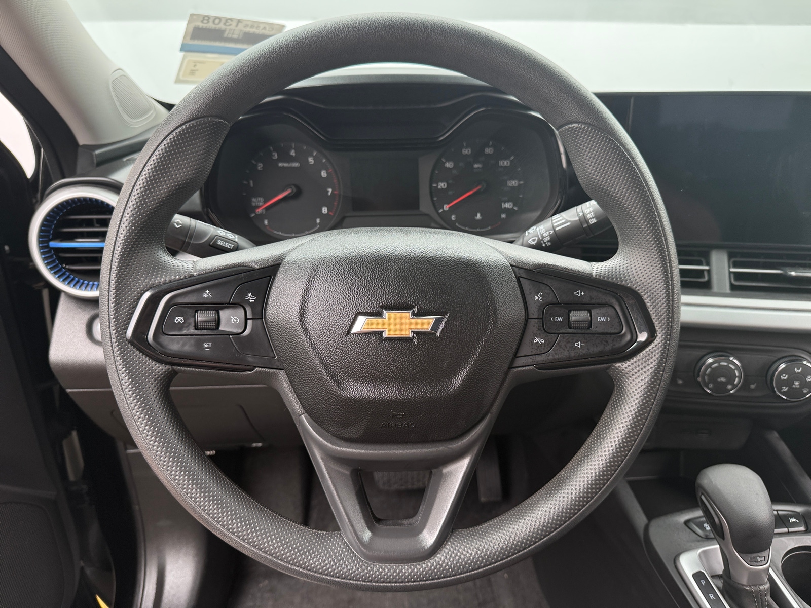 Thumbnail: 2024 Chevrolet Trax - 5