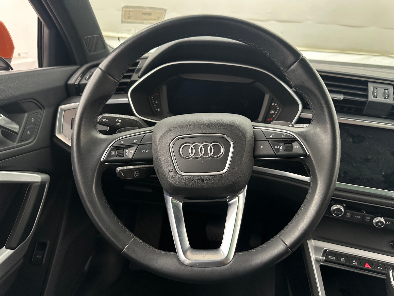 Thumbnail: 2022 Audi Q3 - 4