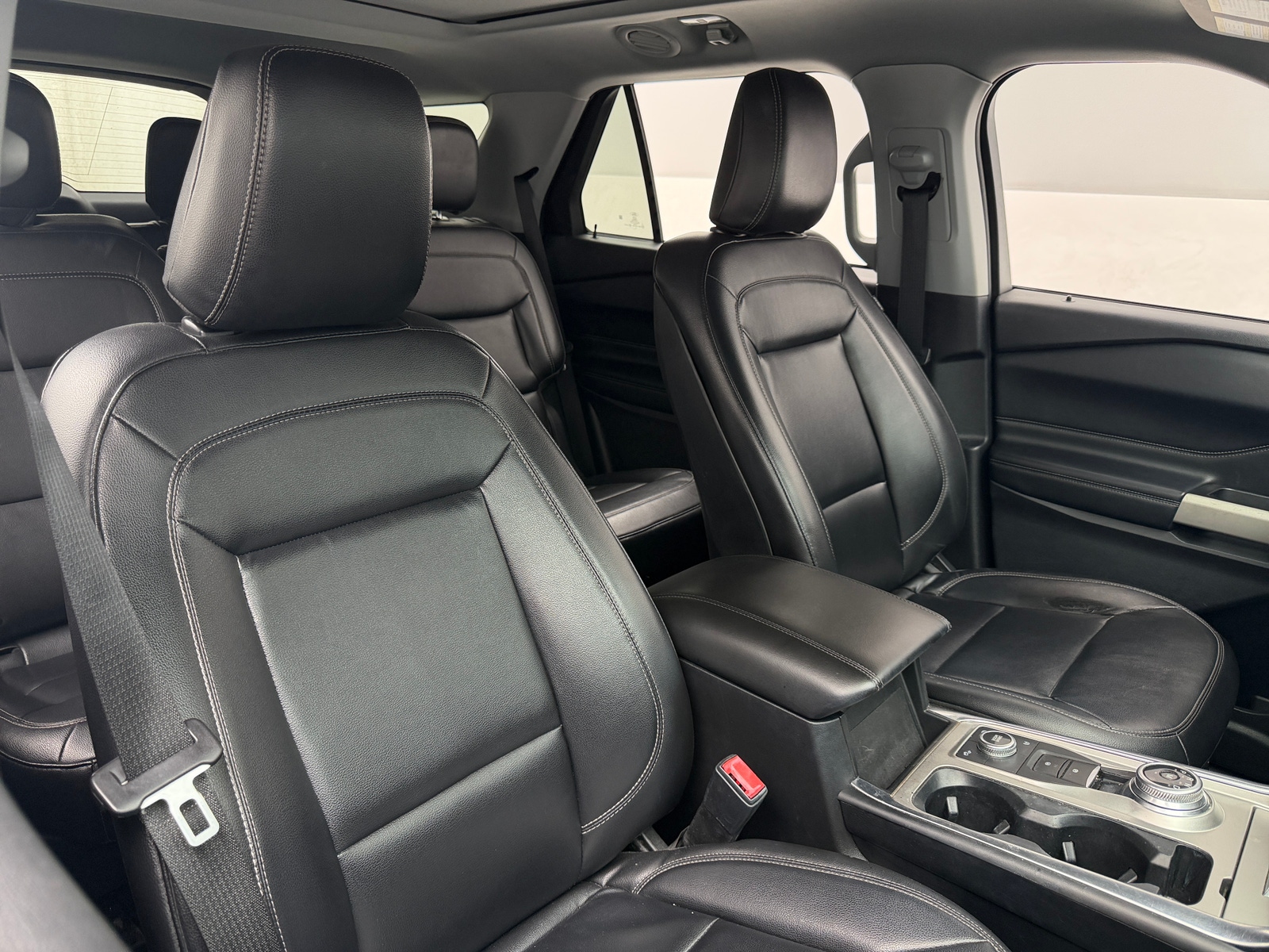 Thumbnail: 2020 Ford Explorer - 2