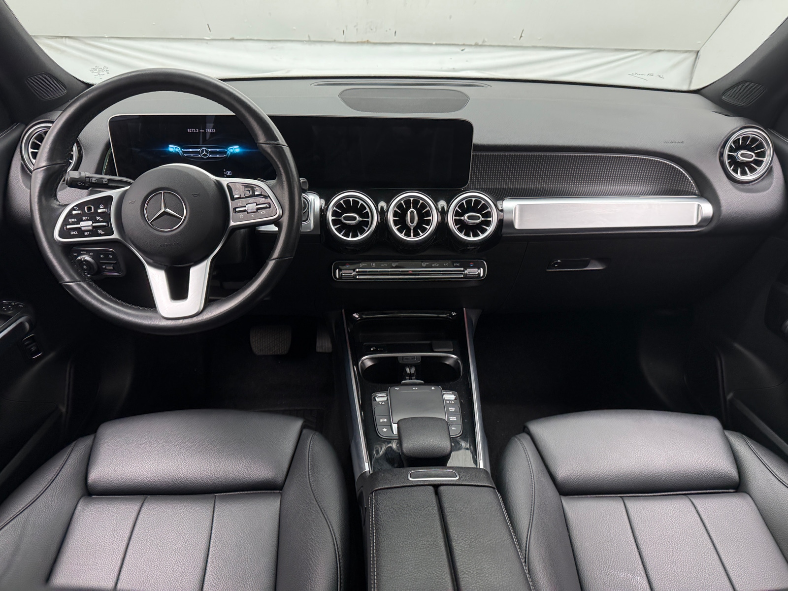 Thumbnail: 2021 Mercedes-Benz GLB - 2