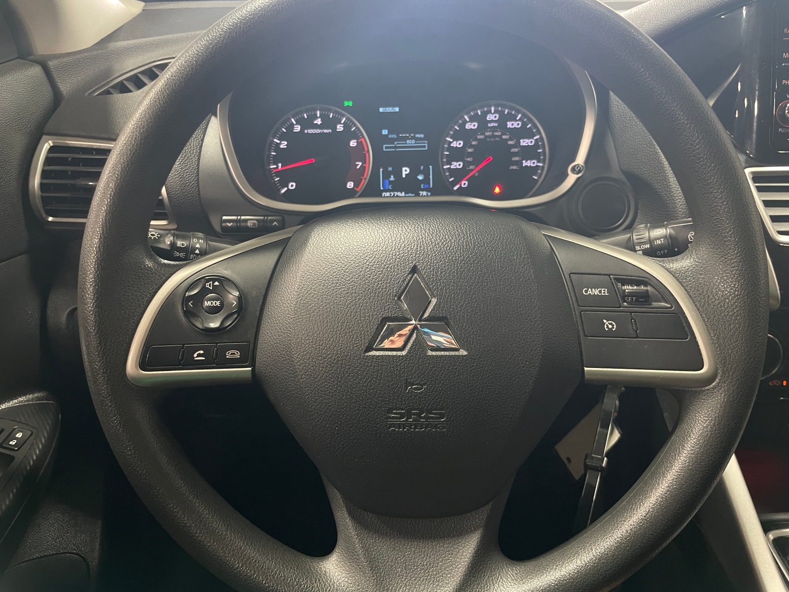Thumbnail: 2018 Mitsubishi Eclipse Cross - 5