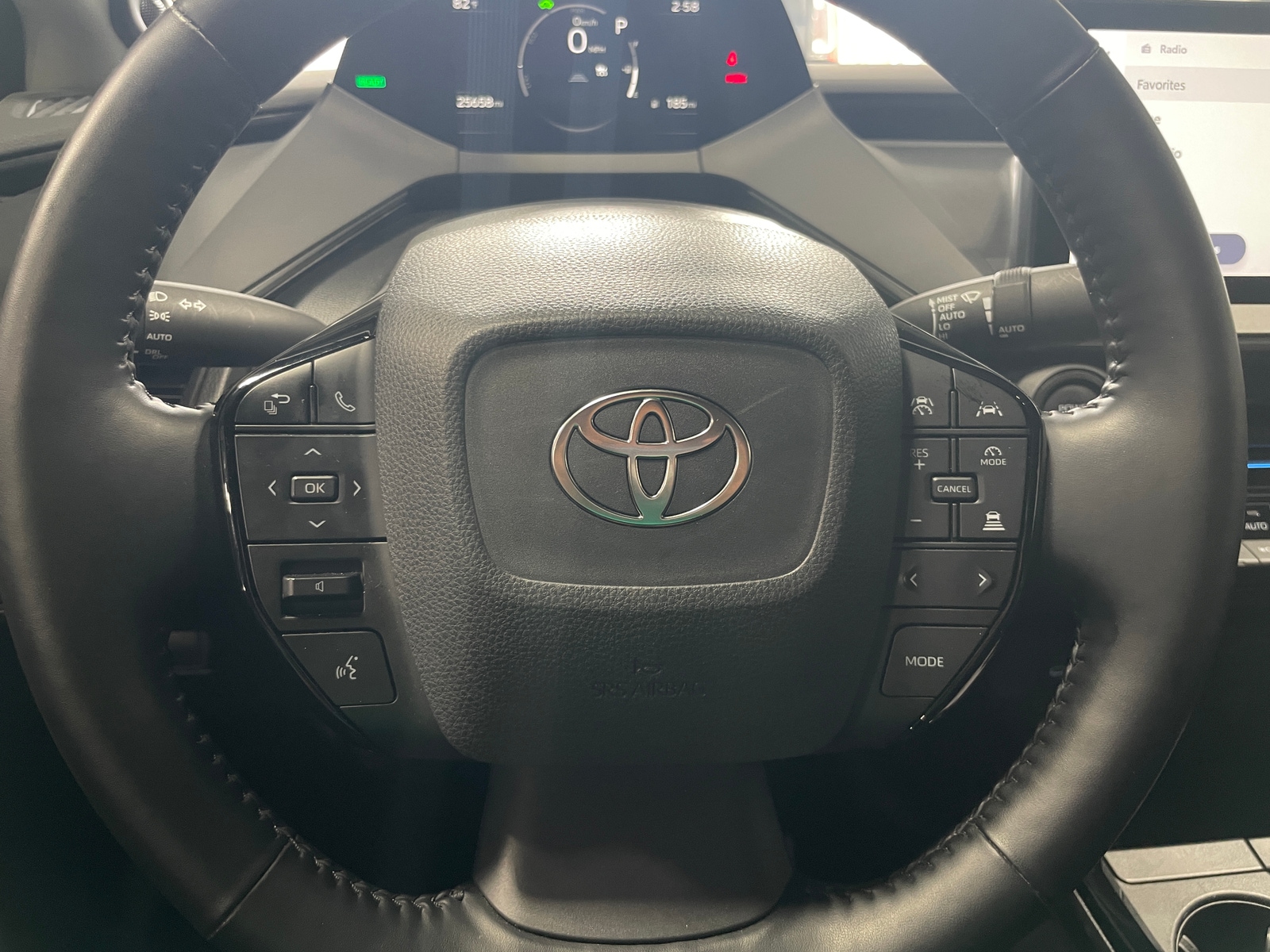 Thumbnail: 2024 Toyota Prius - 4