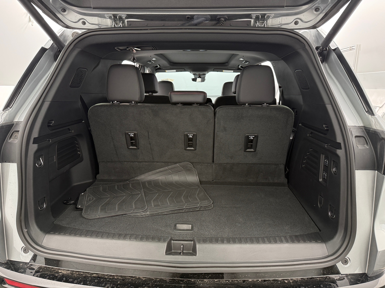 Thumbnail: 2026 Chevrolet Traverse - 6