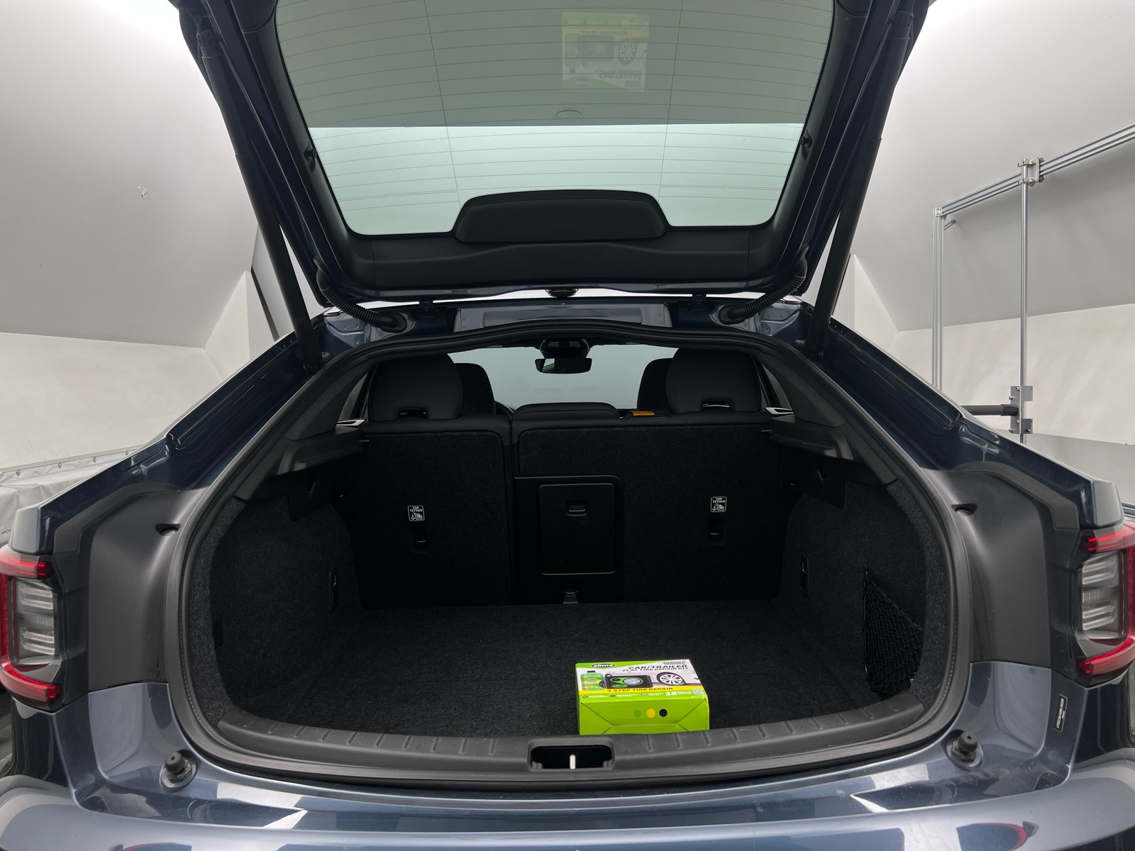 Thumbnail: 2021 Polestar 2 - 7