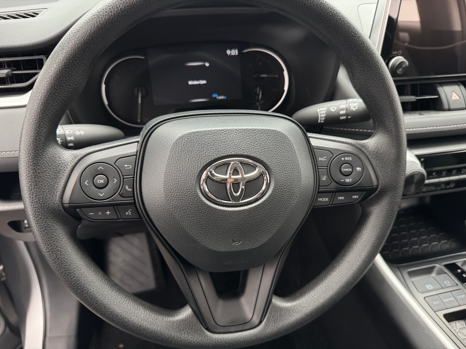 Thumbnail: 2025 Toyota RAV4 - 5