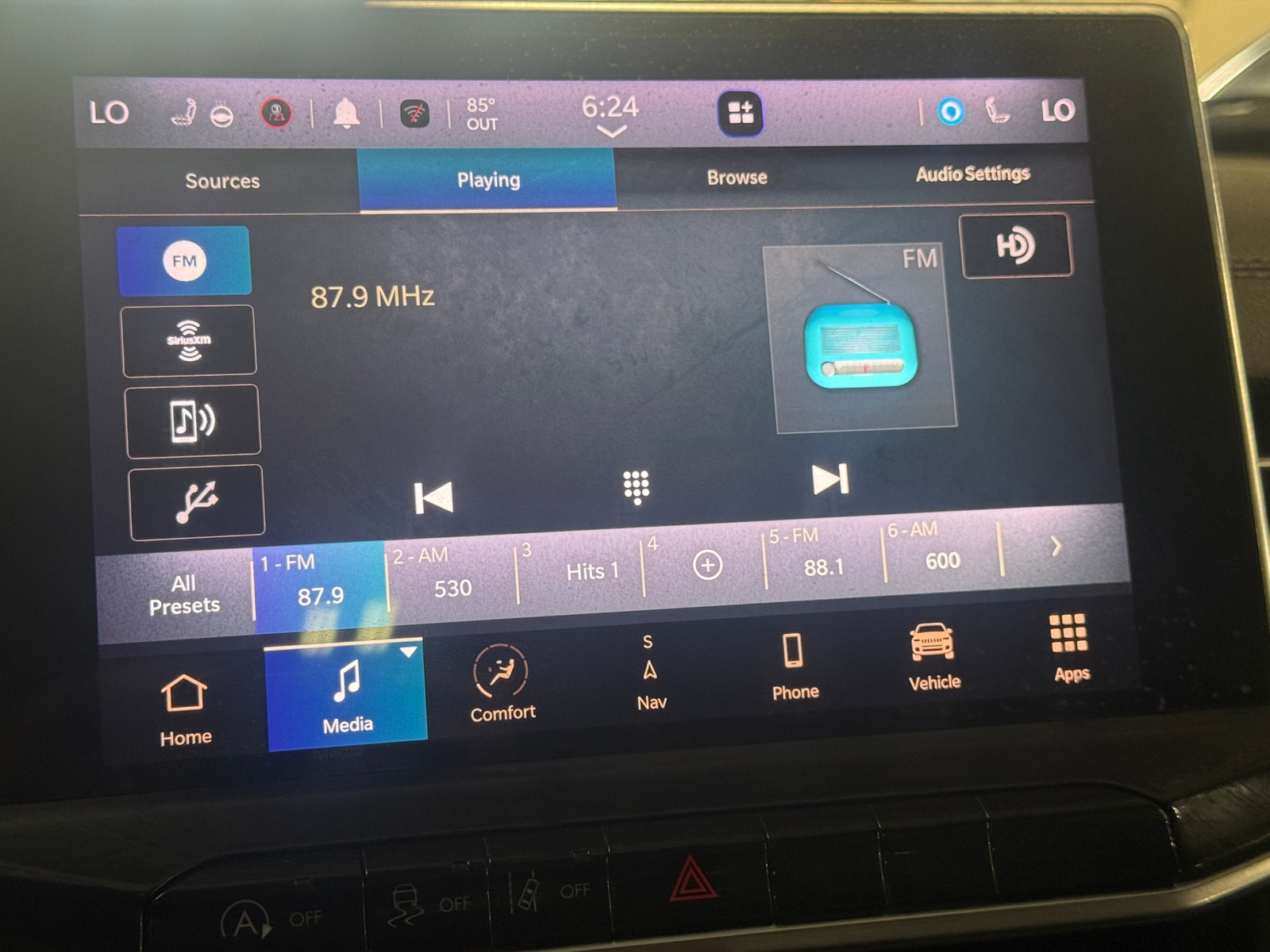 Thumbnail: 2023 Jeep Compass - 3