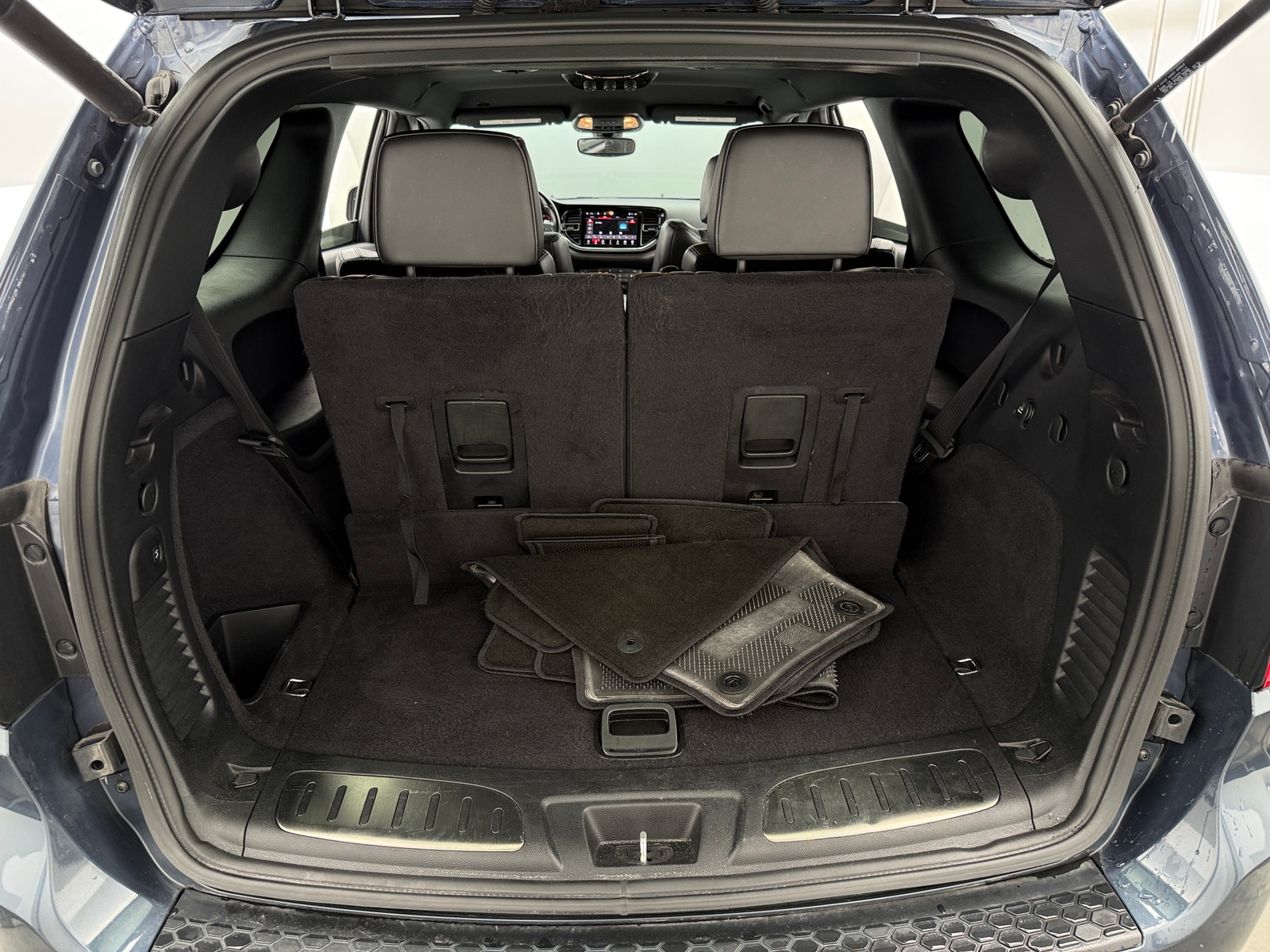 Thumbnail: 2021 Dodge Durango - 6
