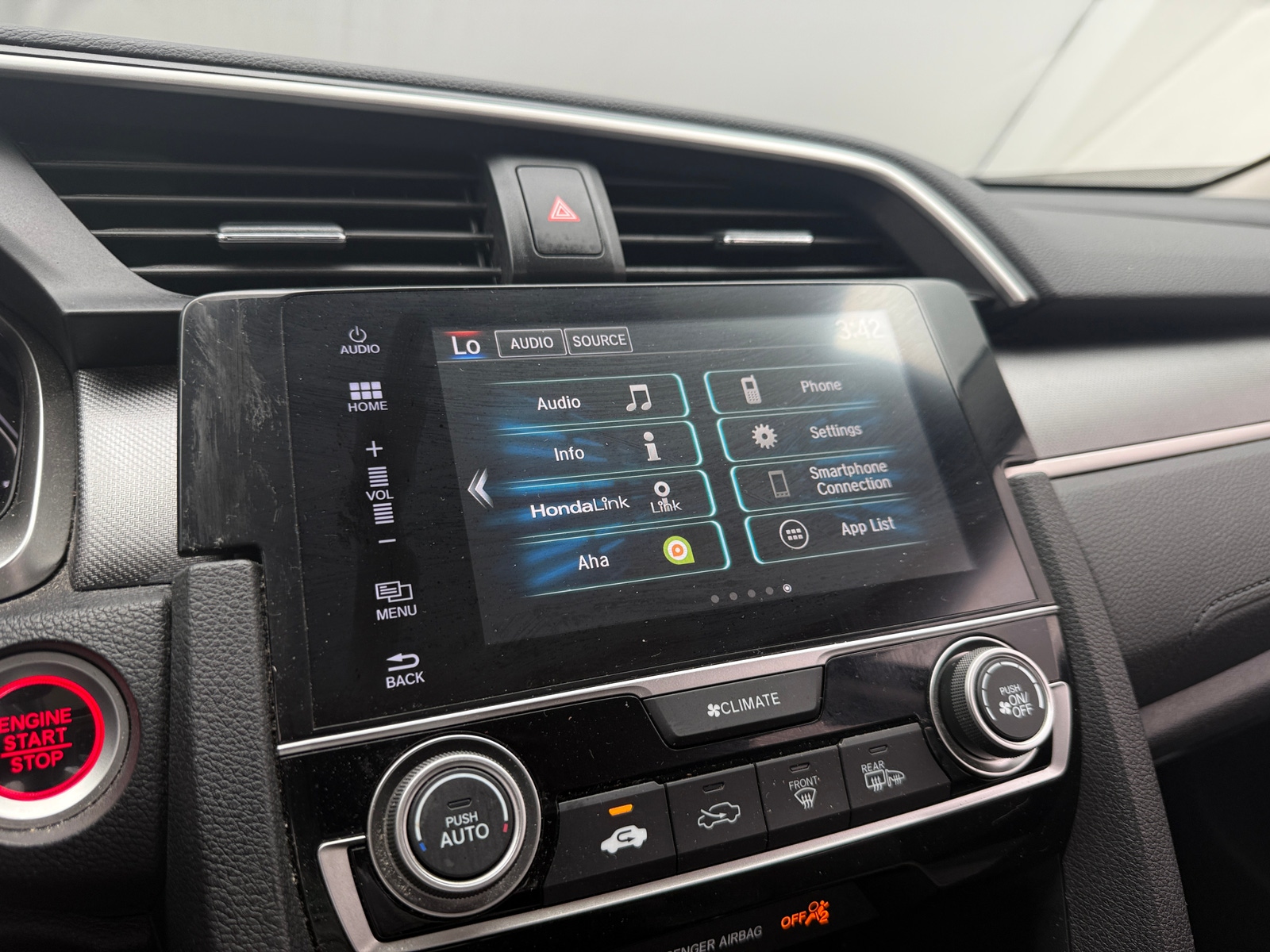 Thumbnail: 2016 Honda Civic - 4