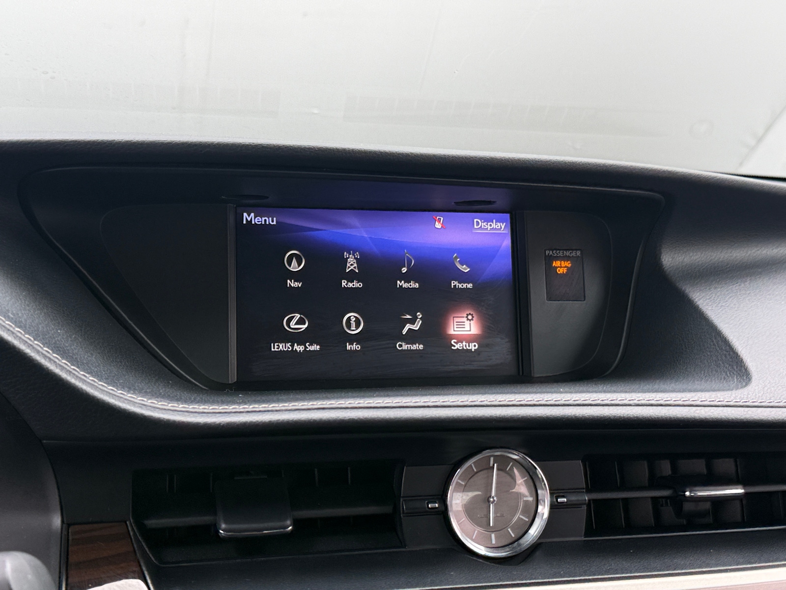 Thumbnail: 2017 Lexus ES - 3