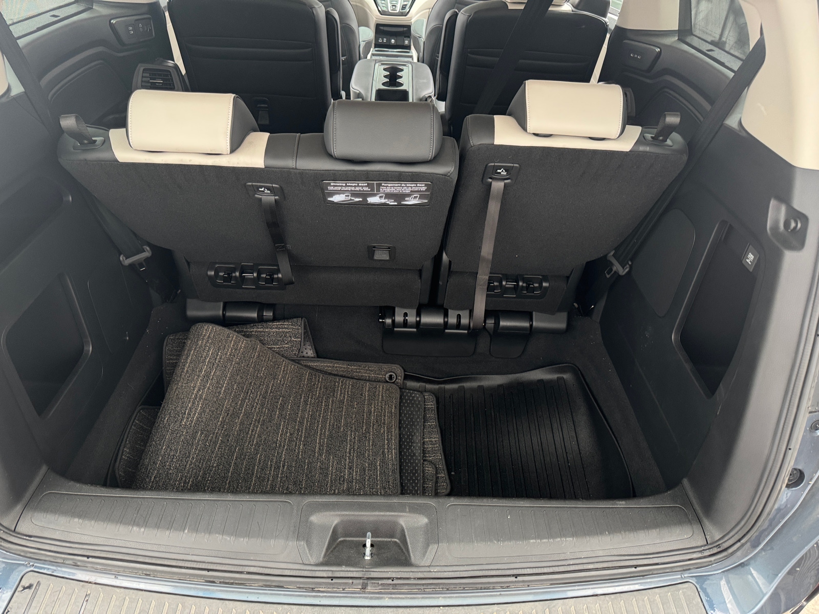 Thumbnail: 2025 Honda Odyssey - 6