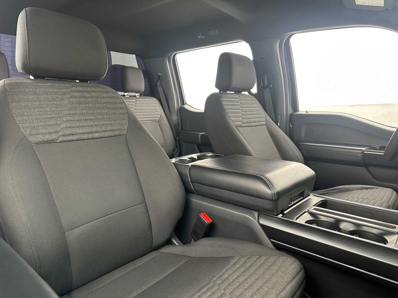 Thumbnail: 2022 Ford Econoline - 2
