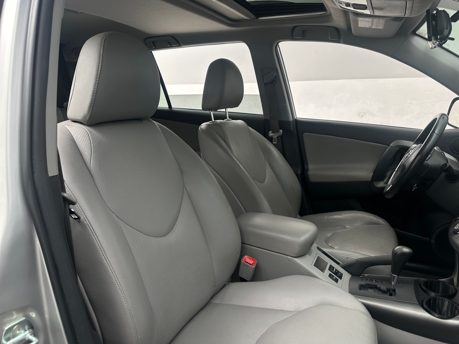 Thumbnail: 2010 Toyota RAV4 - 2