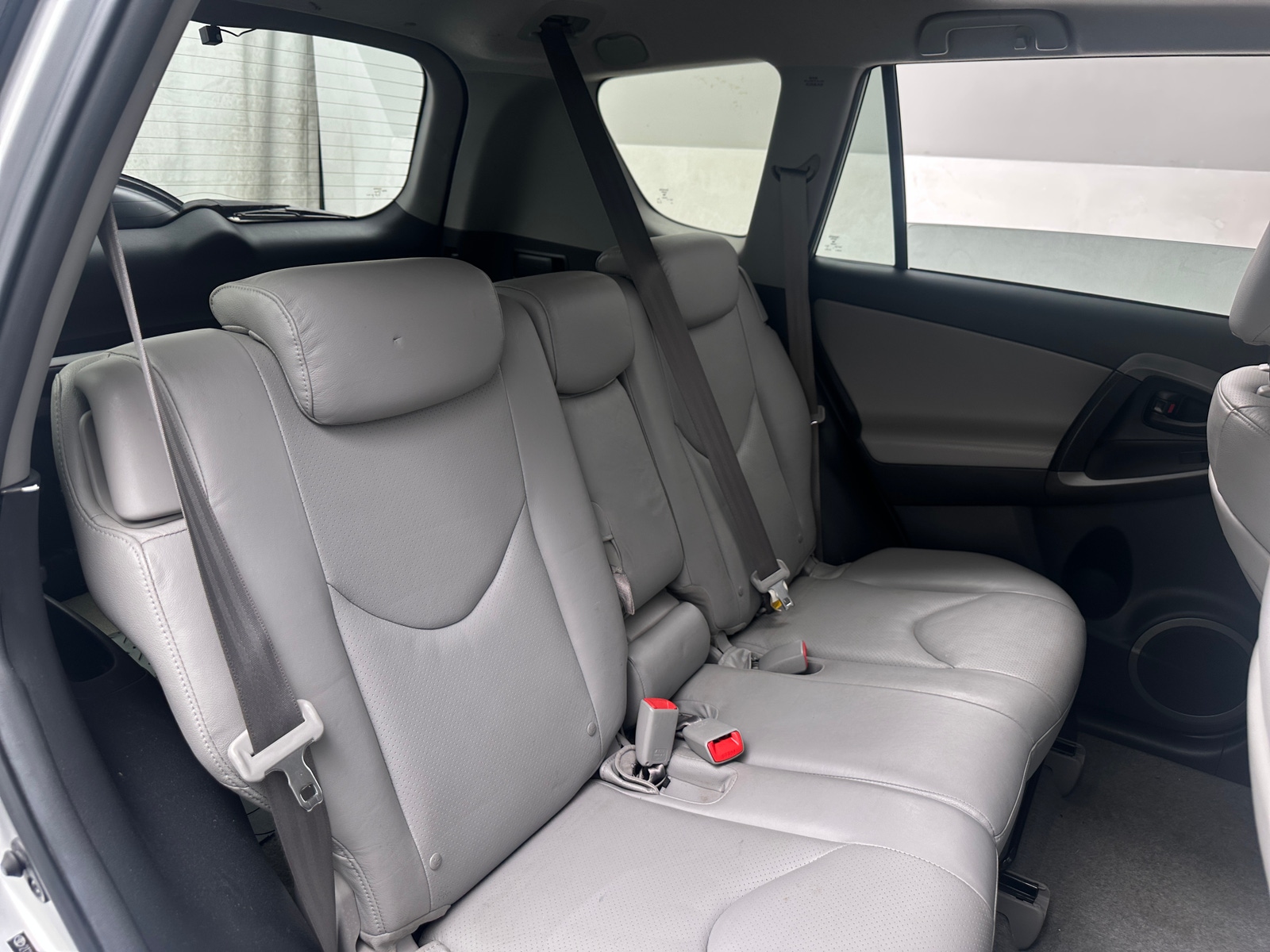 Thumbnail: 2010 Toyota RAV4 - 6