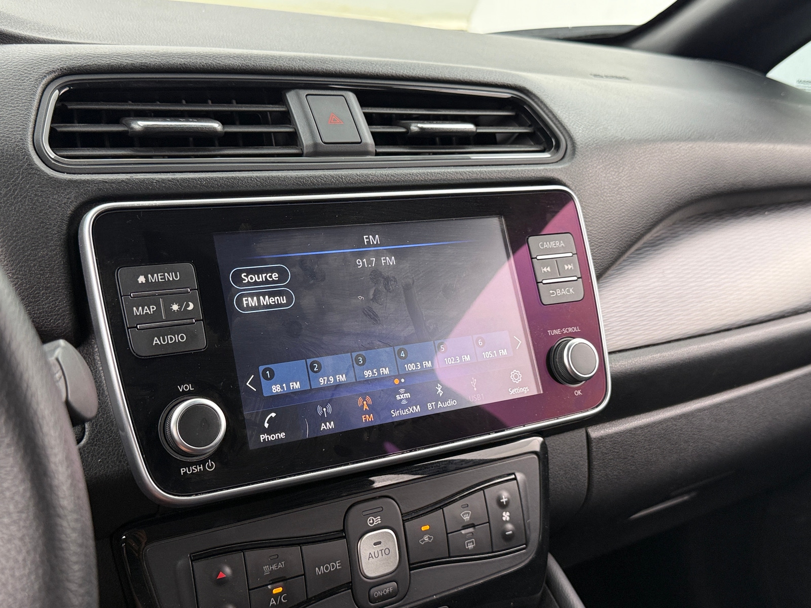Thumbnail: 2024 Nissan Leaf - 4