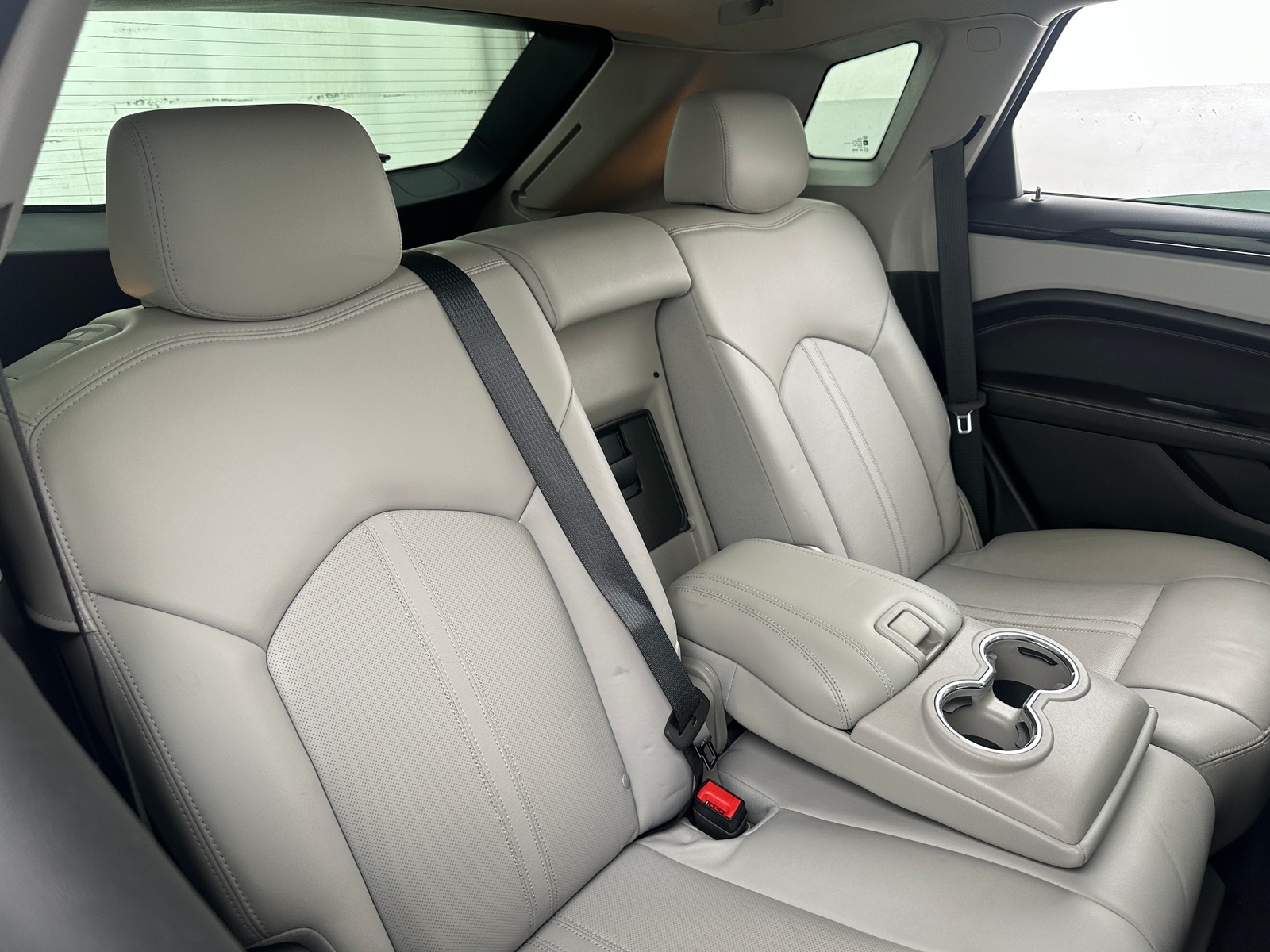 Thumbnail: 2013 Cadillac SRX - 5