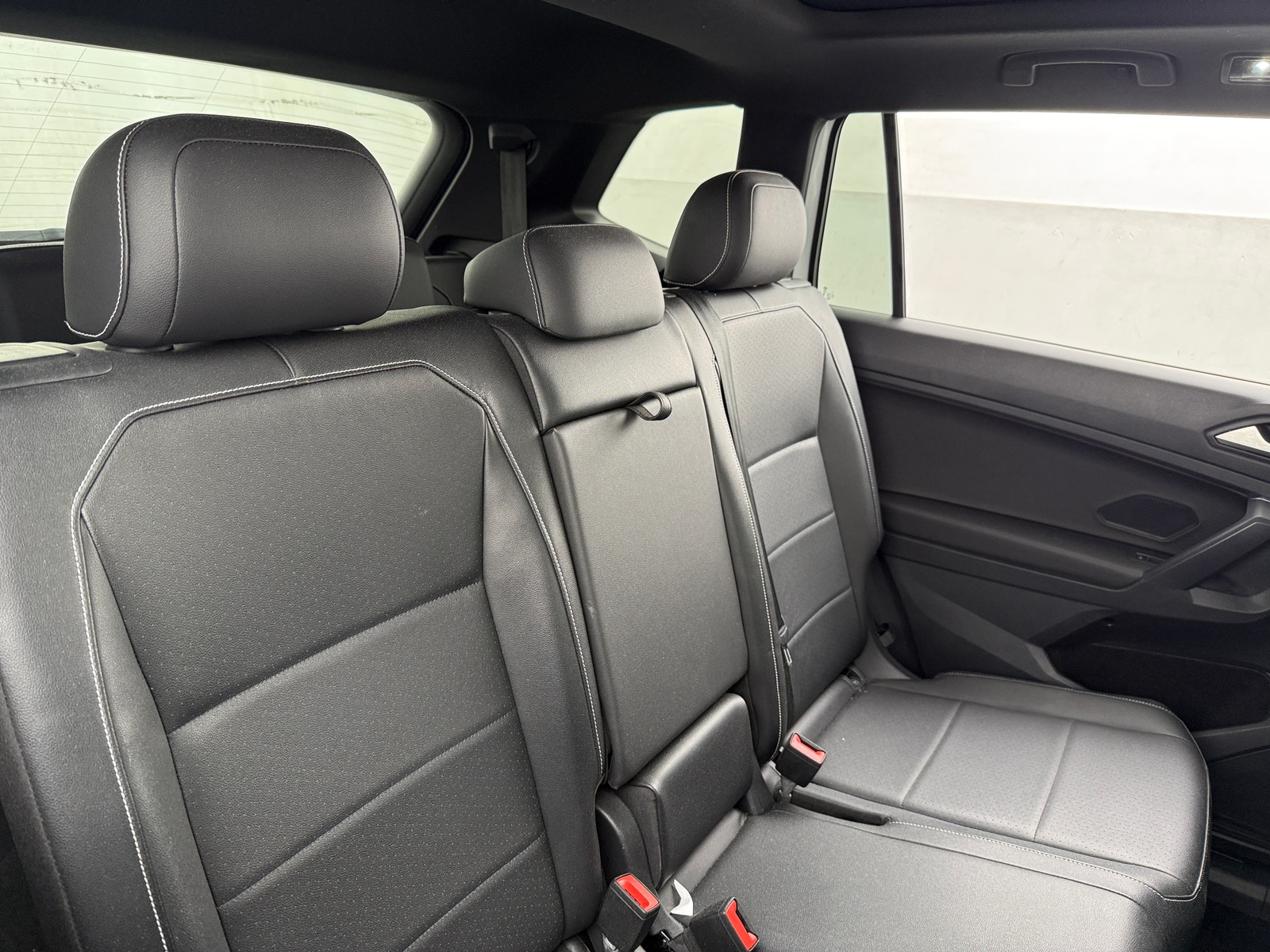Thumbnail: 2021 Volkswagen Tiguan - 5