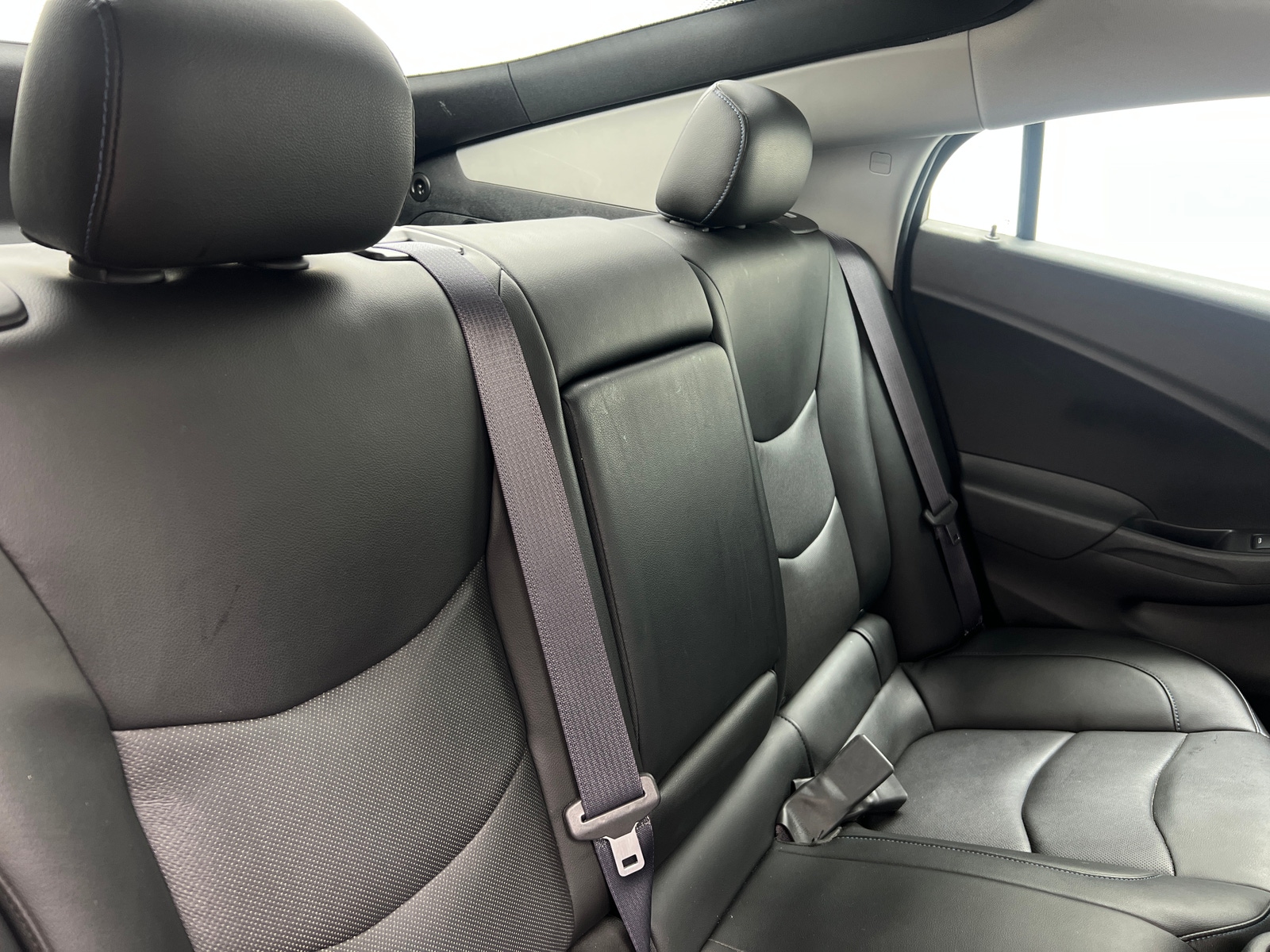 Thumbnail: 2016 Chevrolet Volt - 5