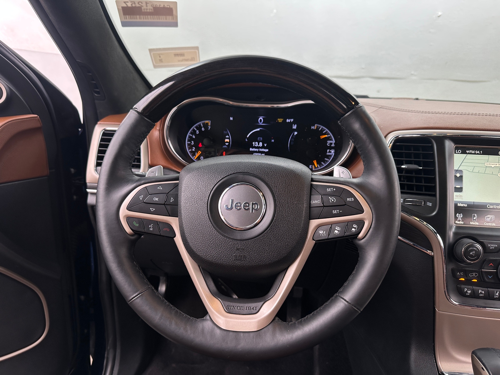 Thumbnail: 2017 Jeep Grand Cherokee - 4