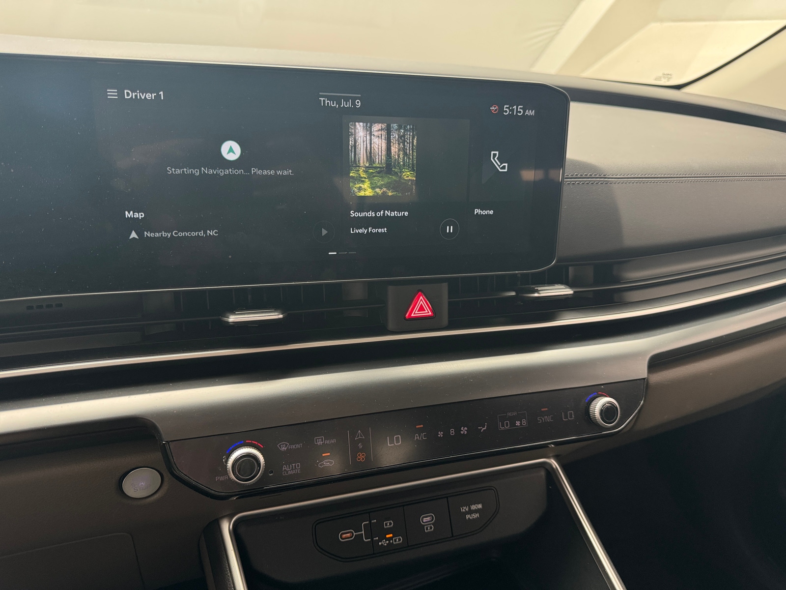 Thumbnail: 2026 Kia Carnival - 3