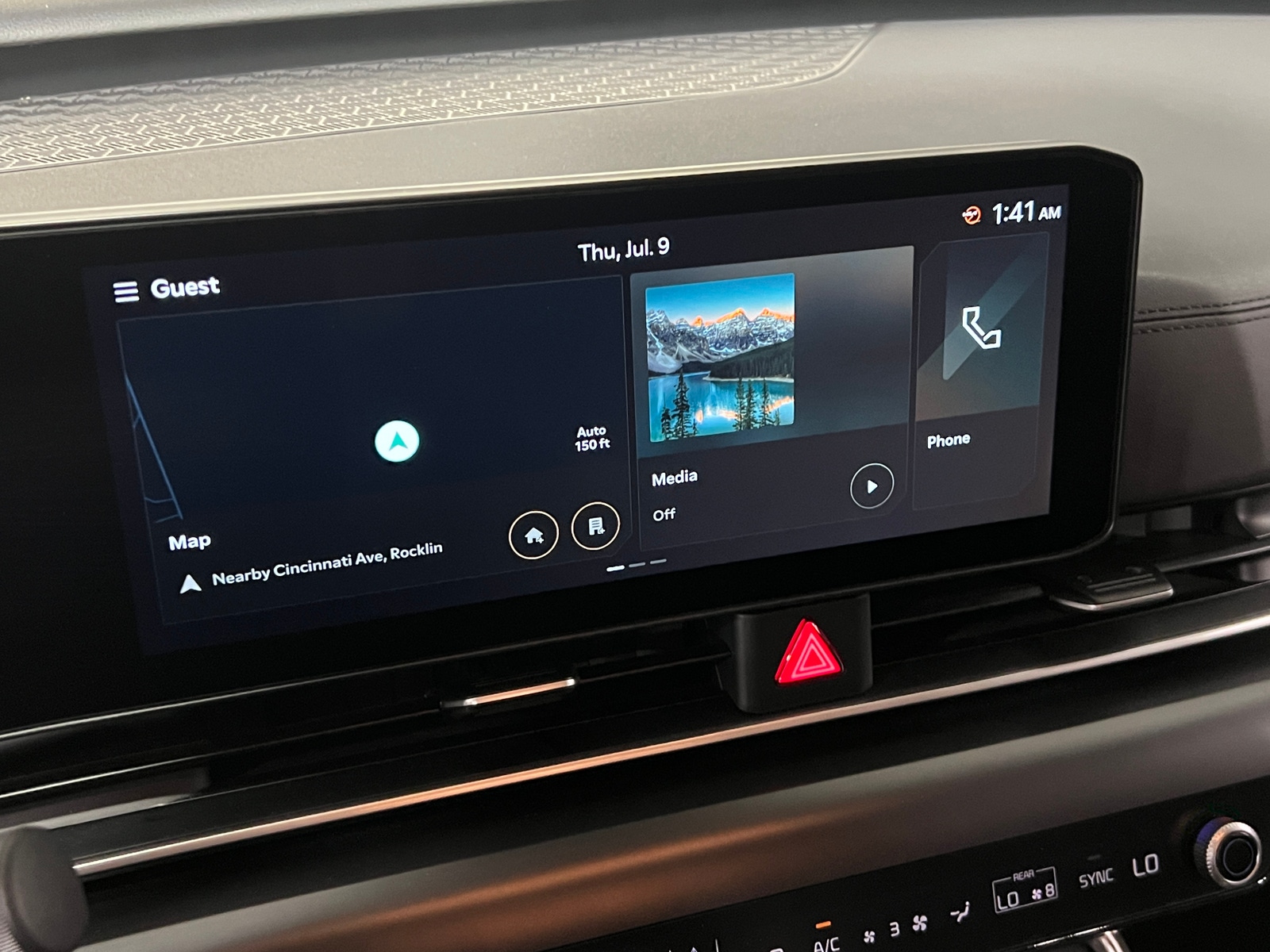 Thumbnail: 2026 Kia Carnival - 3