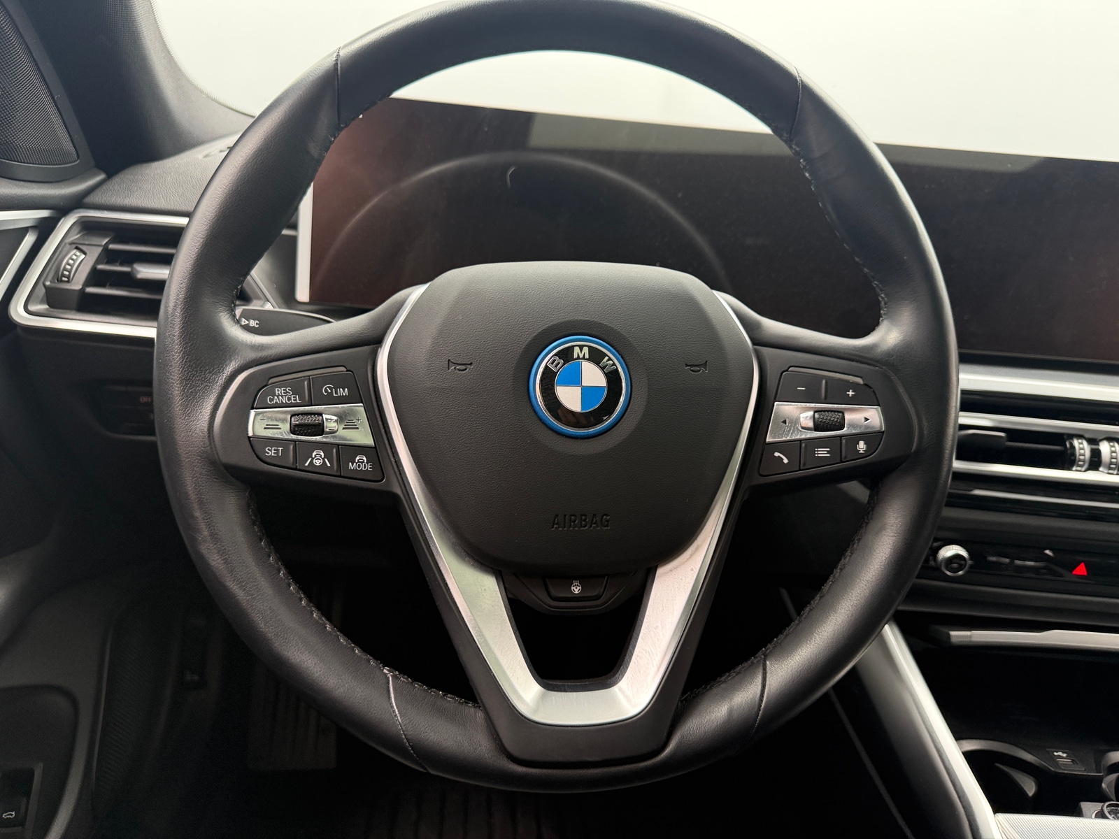 Thumbnail: 2024 BMW i4 - 4