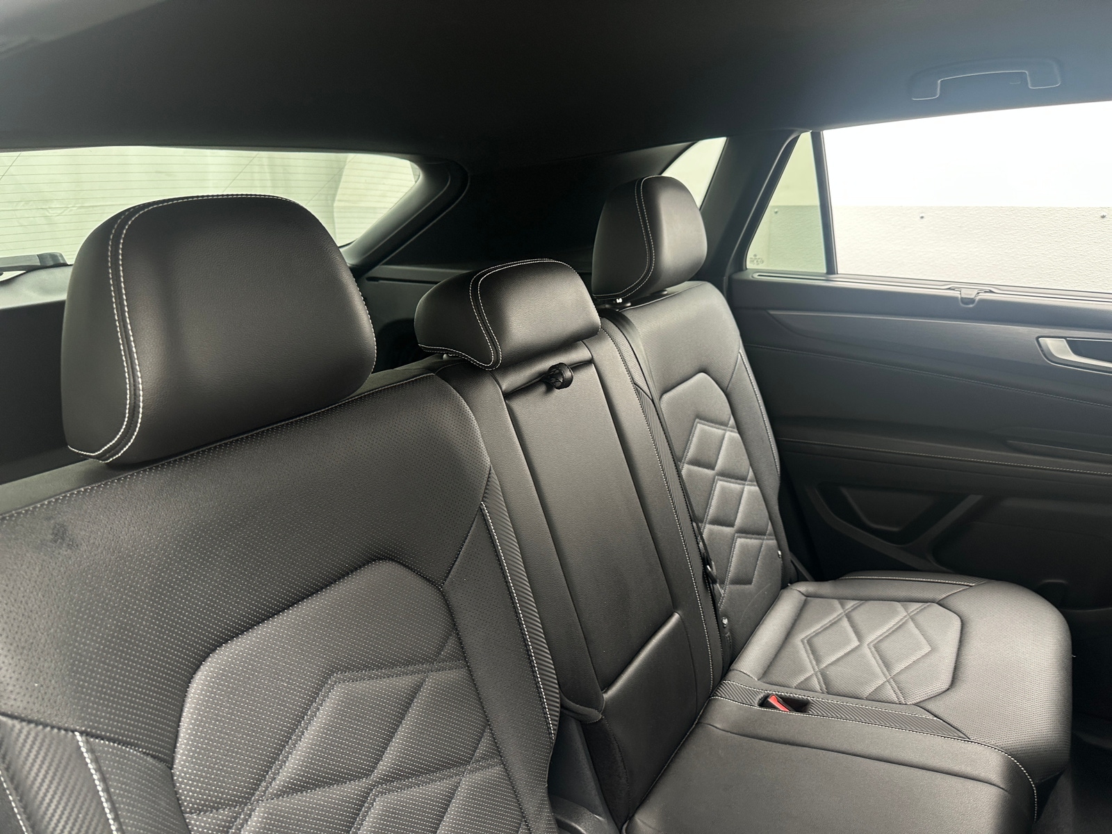 Thumbnail: 2025 Volkswagen Atlas - 5