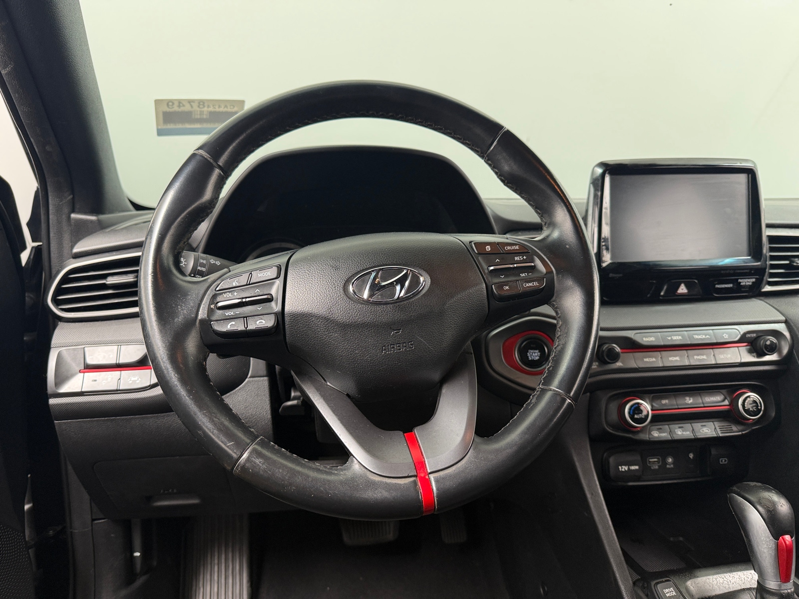 Thumbnail: 2019 Hyundai Veloster - 5