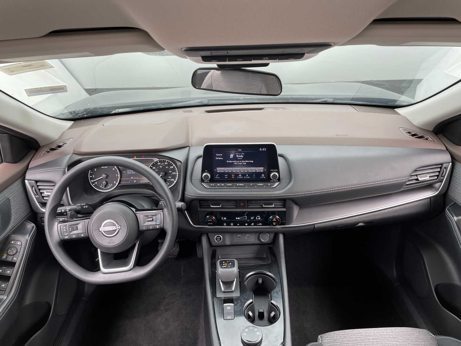 Thumbnail: 2023 Nissan Rogue - 3