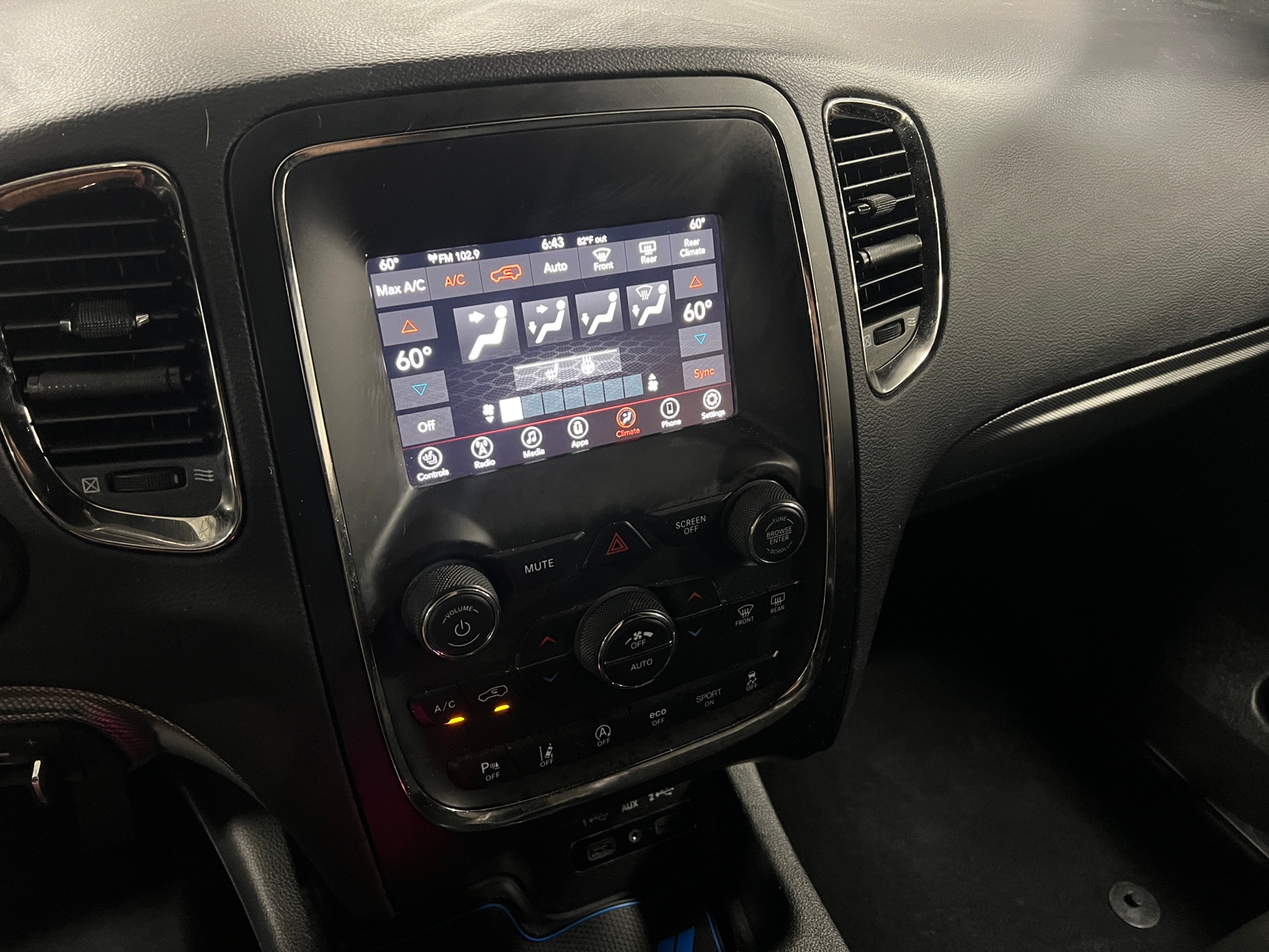 Thumbnail: 2020 Dodge Durango - 3