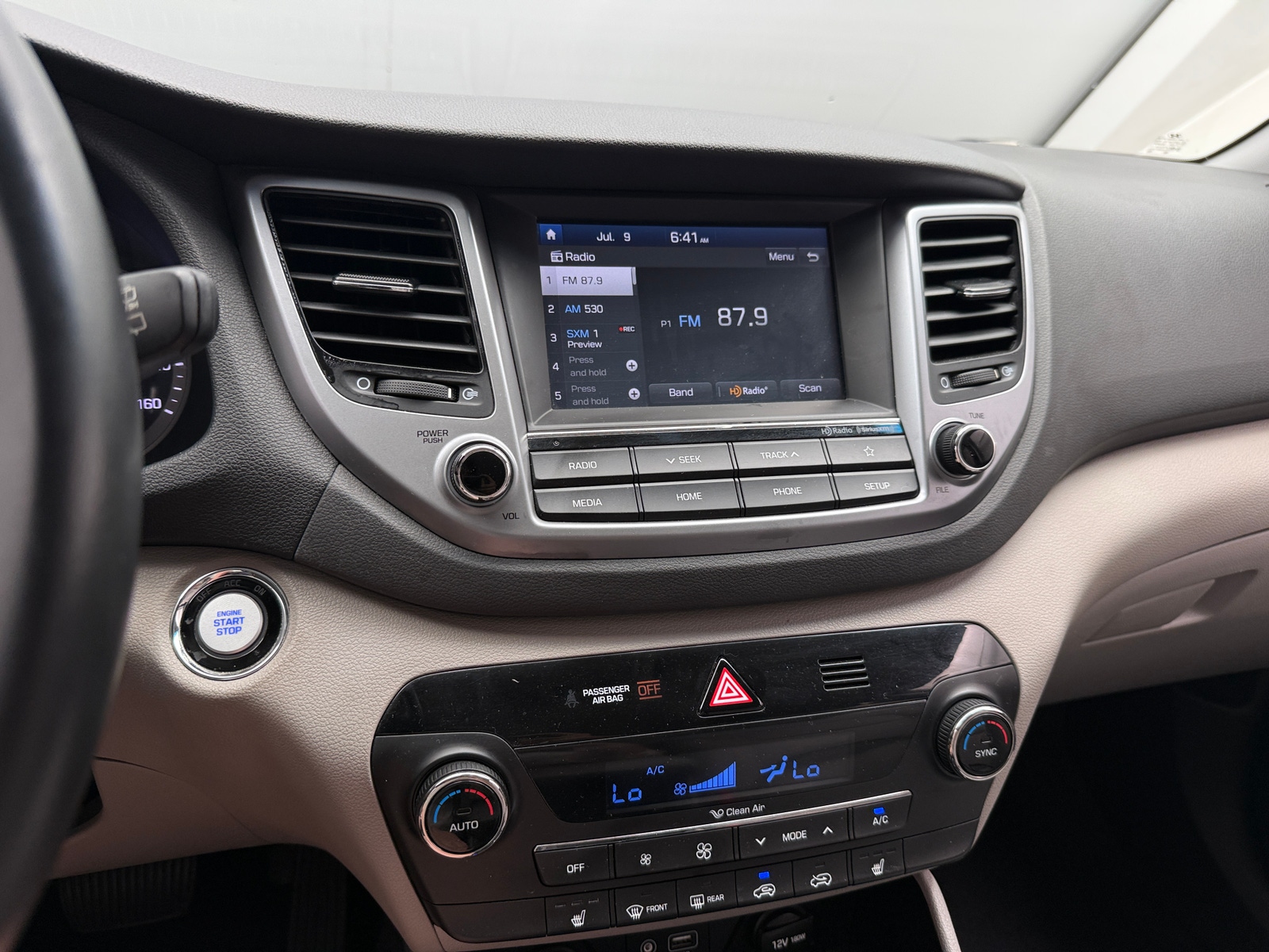 Thumbnail: 2018 Hyundai Tucson - 4