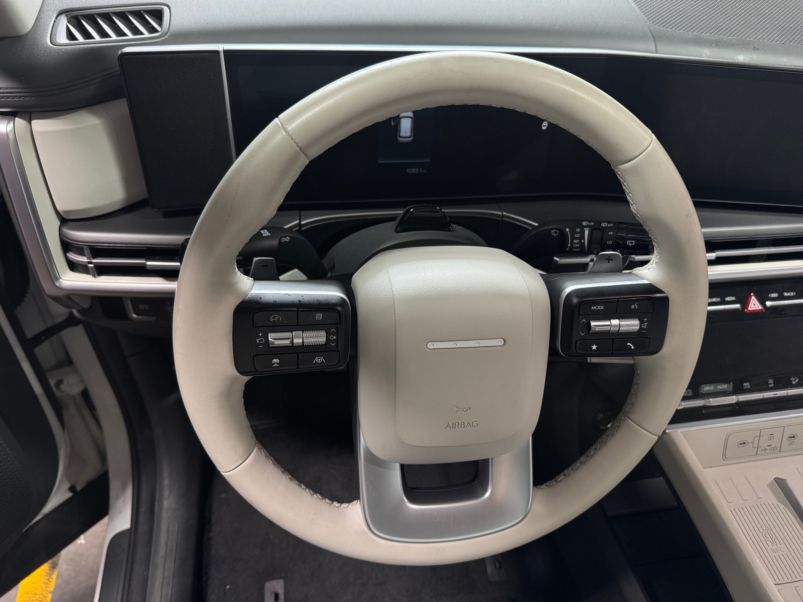 Thumbnail: 2026 Hyundai Santa Fe - 4