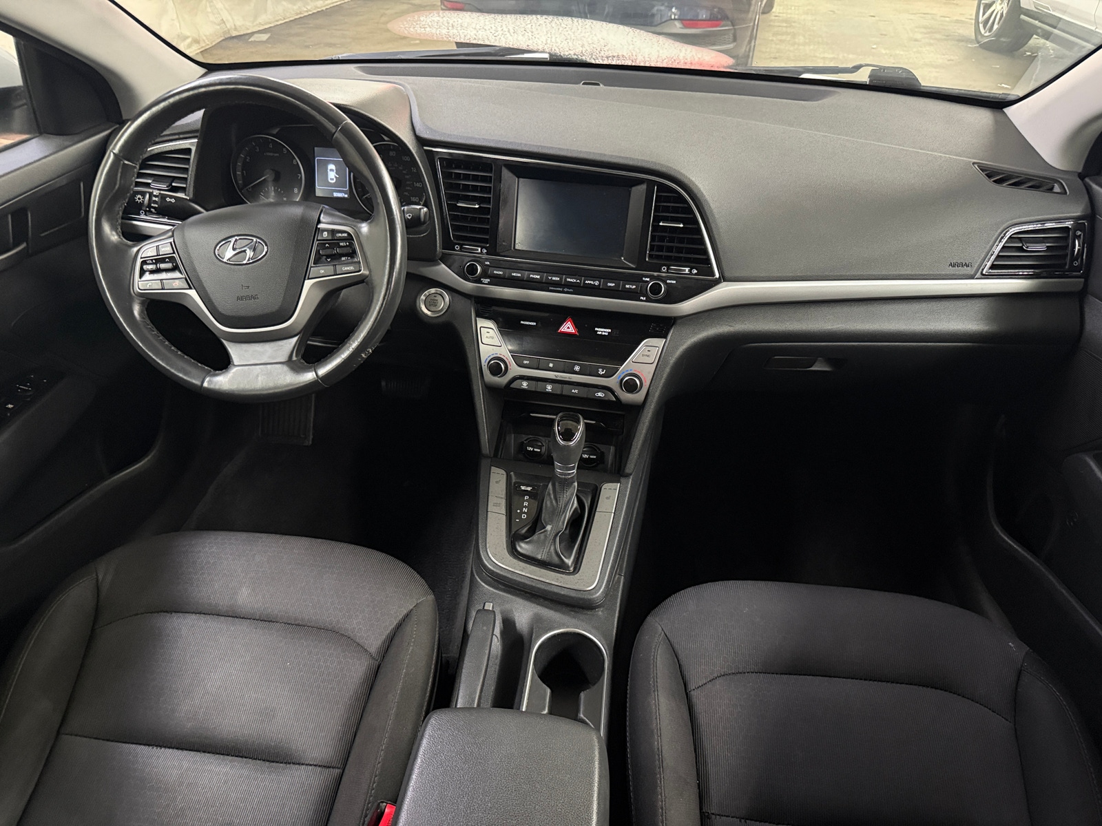 Thumbnail: 2018 Hyundai Elantra - 3