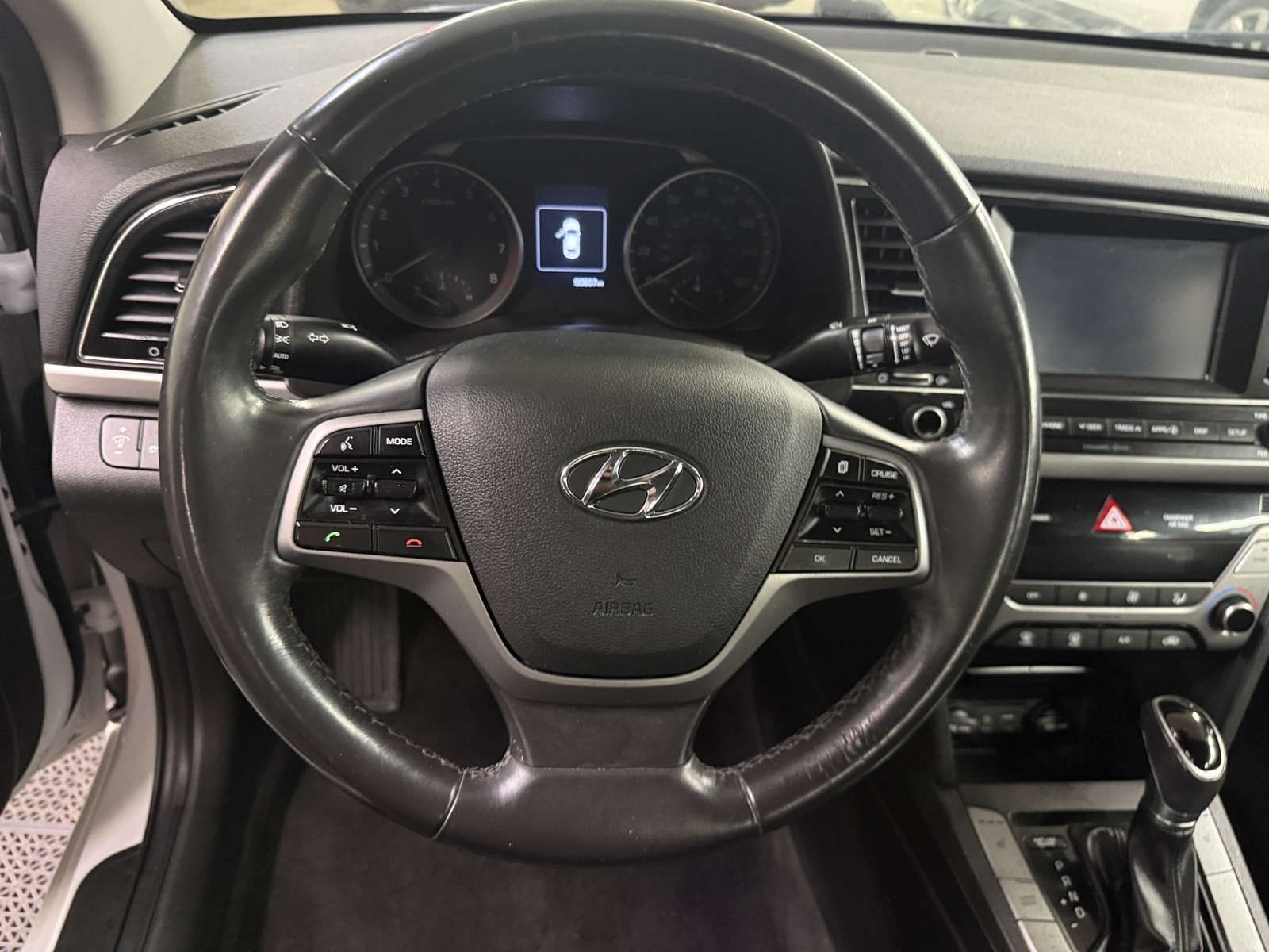 Thumbnail: 2018 Hyundai Elantra - 5