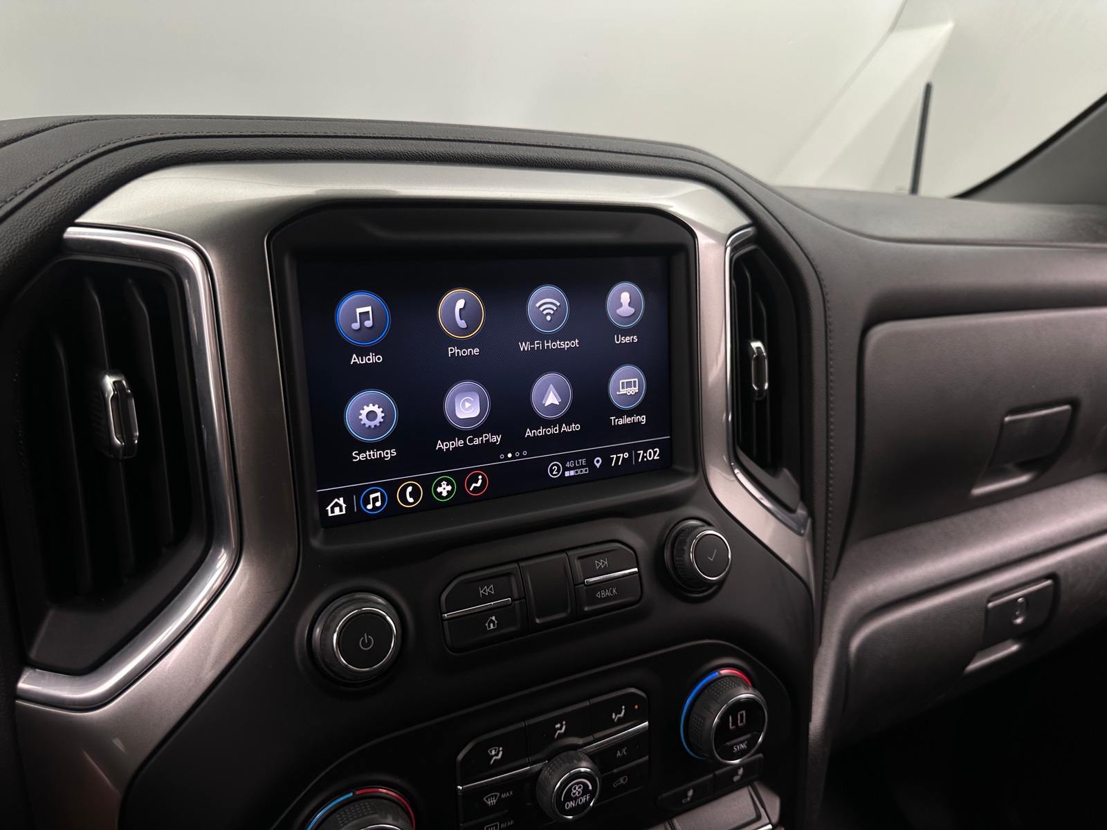Thumbnail: 2021 Chevrolet Silverado 1500 - 4