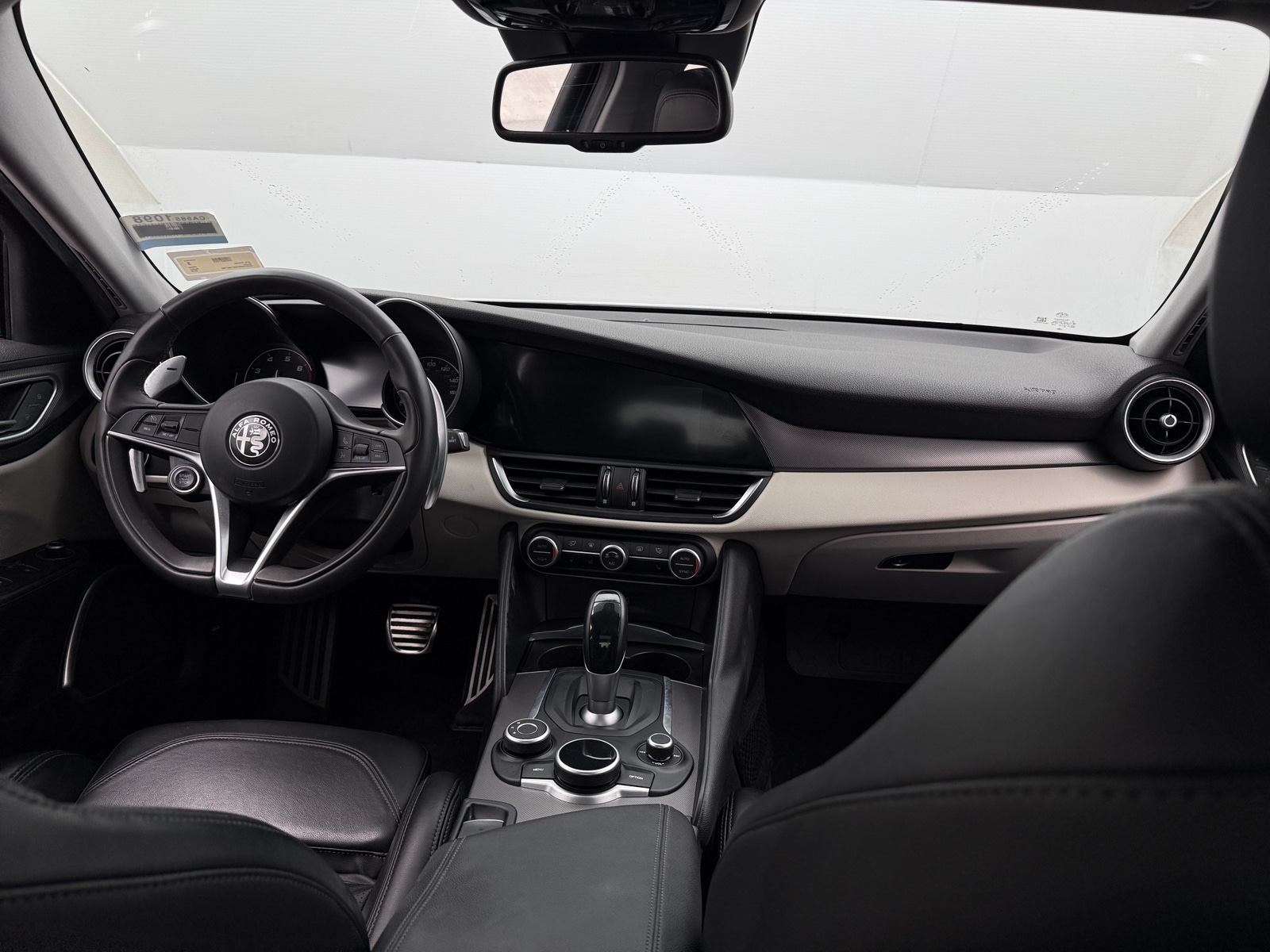 Thumbnail: 2019 Alfa Romeo Giulia - 2