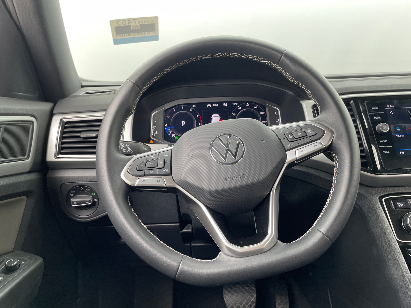 Thumbnail: 2022 Volkswagen Atlas - 4