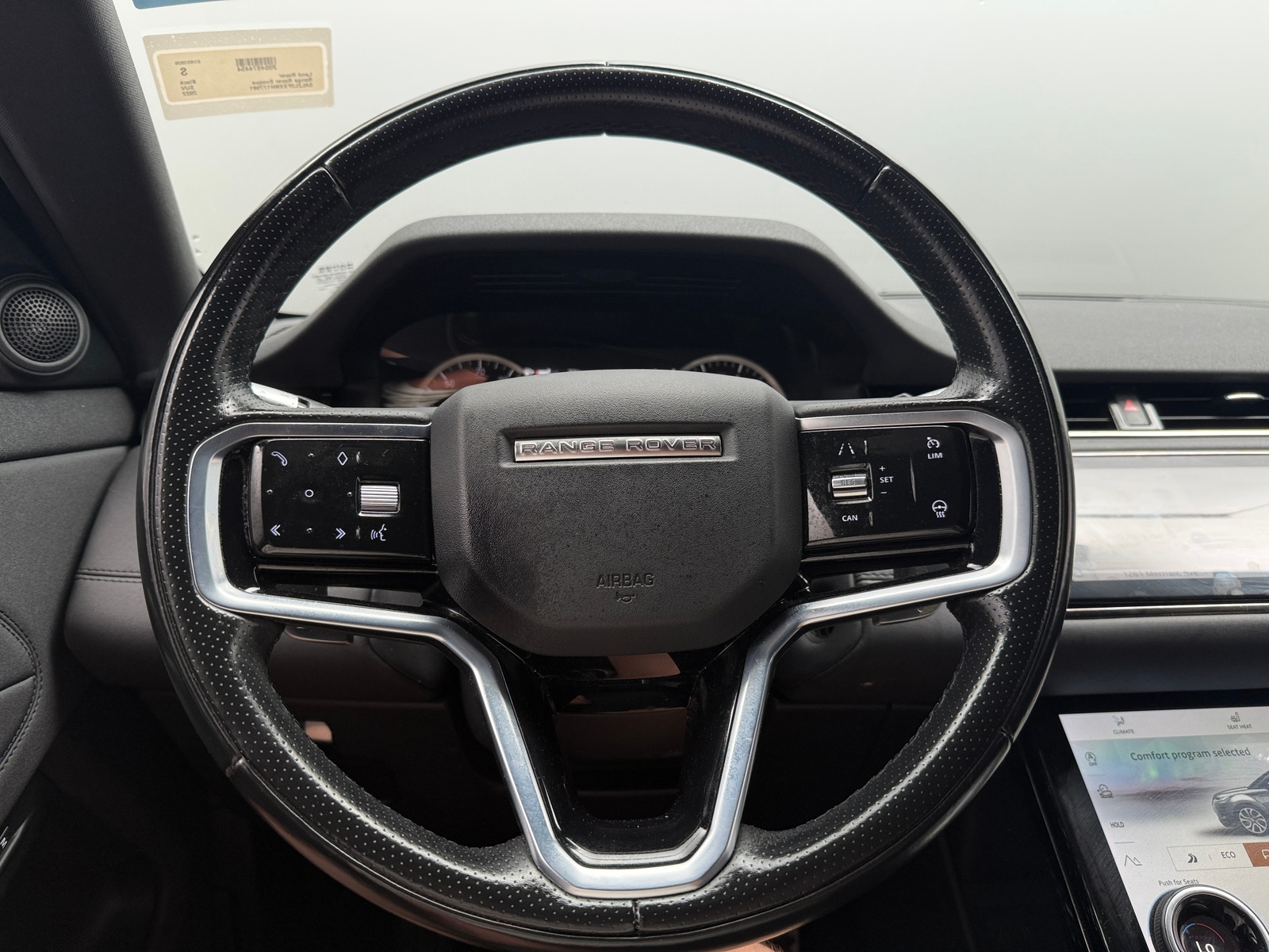 Thumbnail: 2022 Land Rover Range Rover Evoque - 4