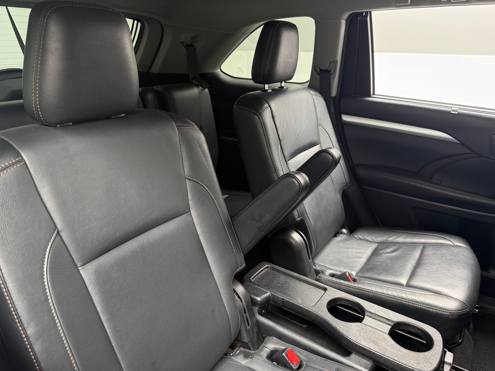 Thumbnail: 2018 Toyota Highlander - 5