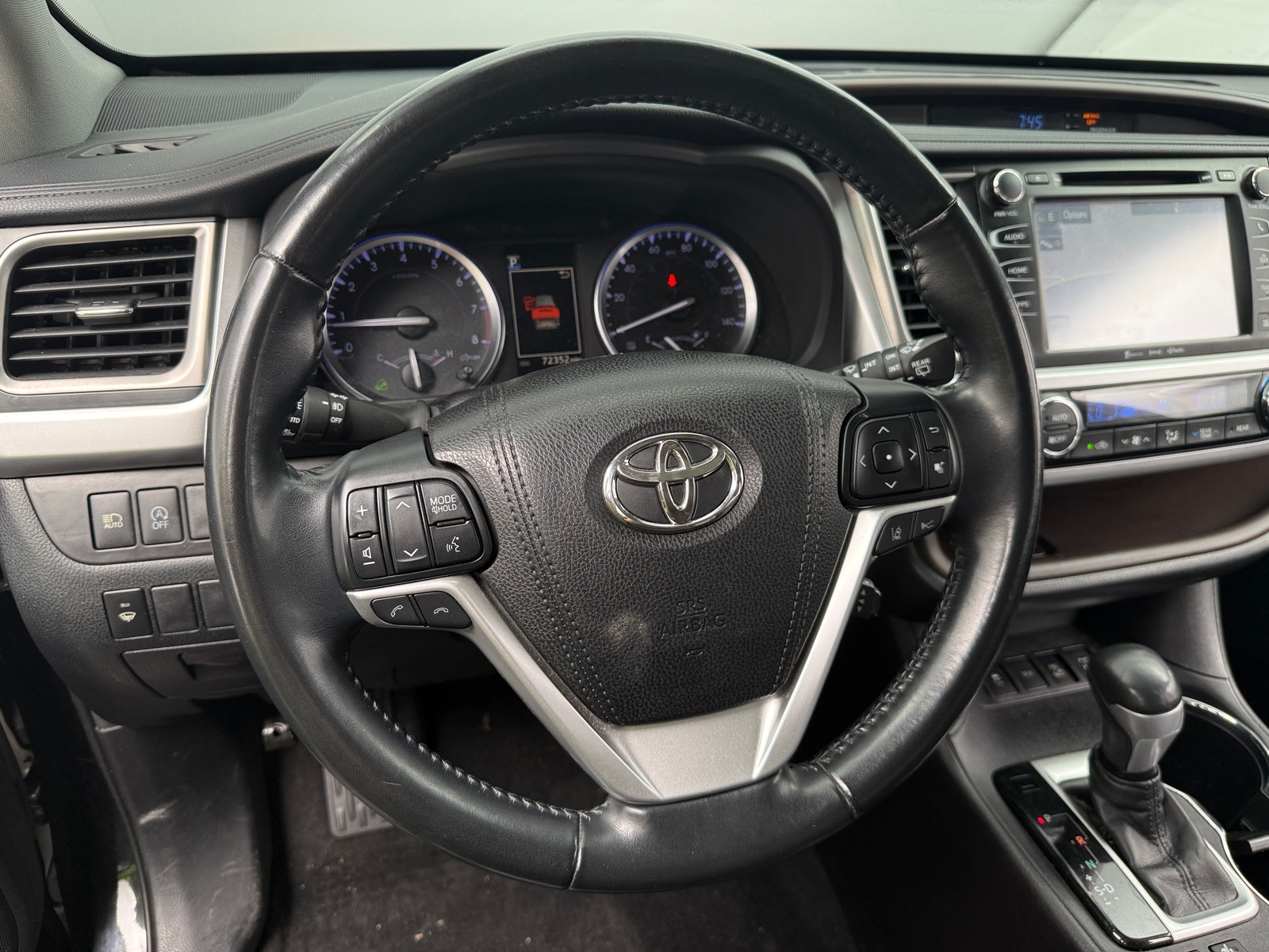 Thumbnail: 2018 Toyota Highlander - 4