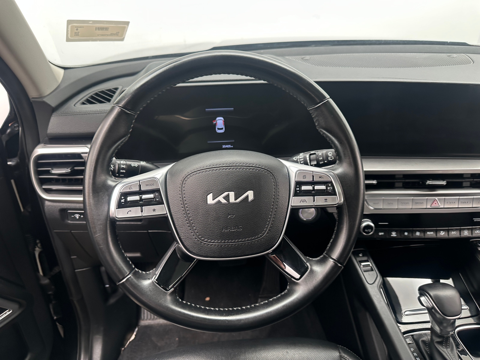 Thumbnail: 2023 Kia Telluride - 4